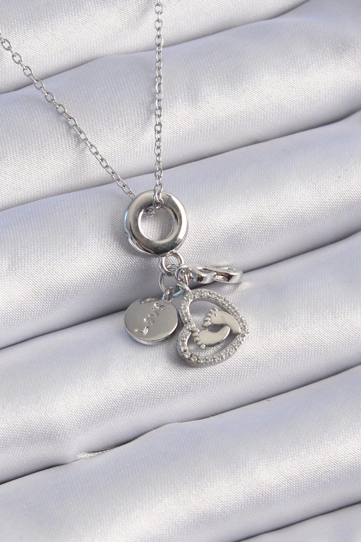 316L Çelik Gümüş Renk Zirkon Taş Detay Kalp Model Charm Kadın Kolye-0