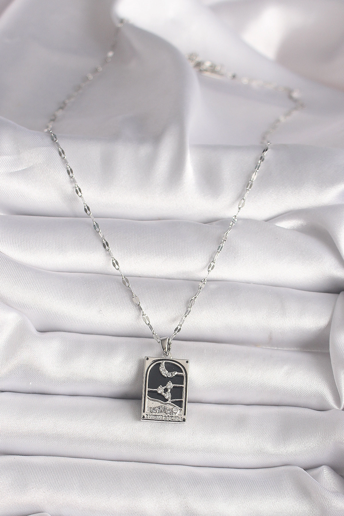 316L Çelik Gümüş Renk Zirkon Taşlı Ay Figürlü Taror Model Kadın Kolye-1