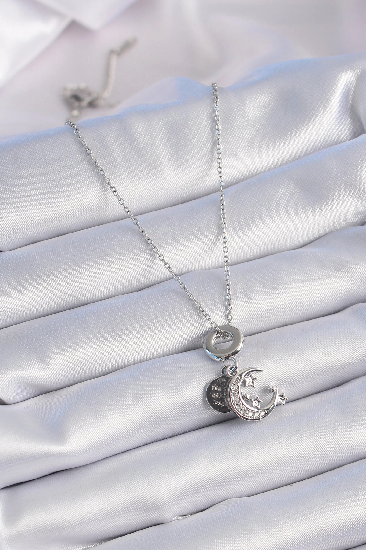316L Çelik Gümüş Renk Zirkon Taşlı Ay Yıldız Figür Charm Model Kadın Kolye-1