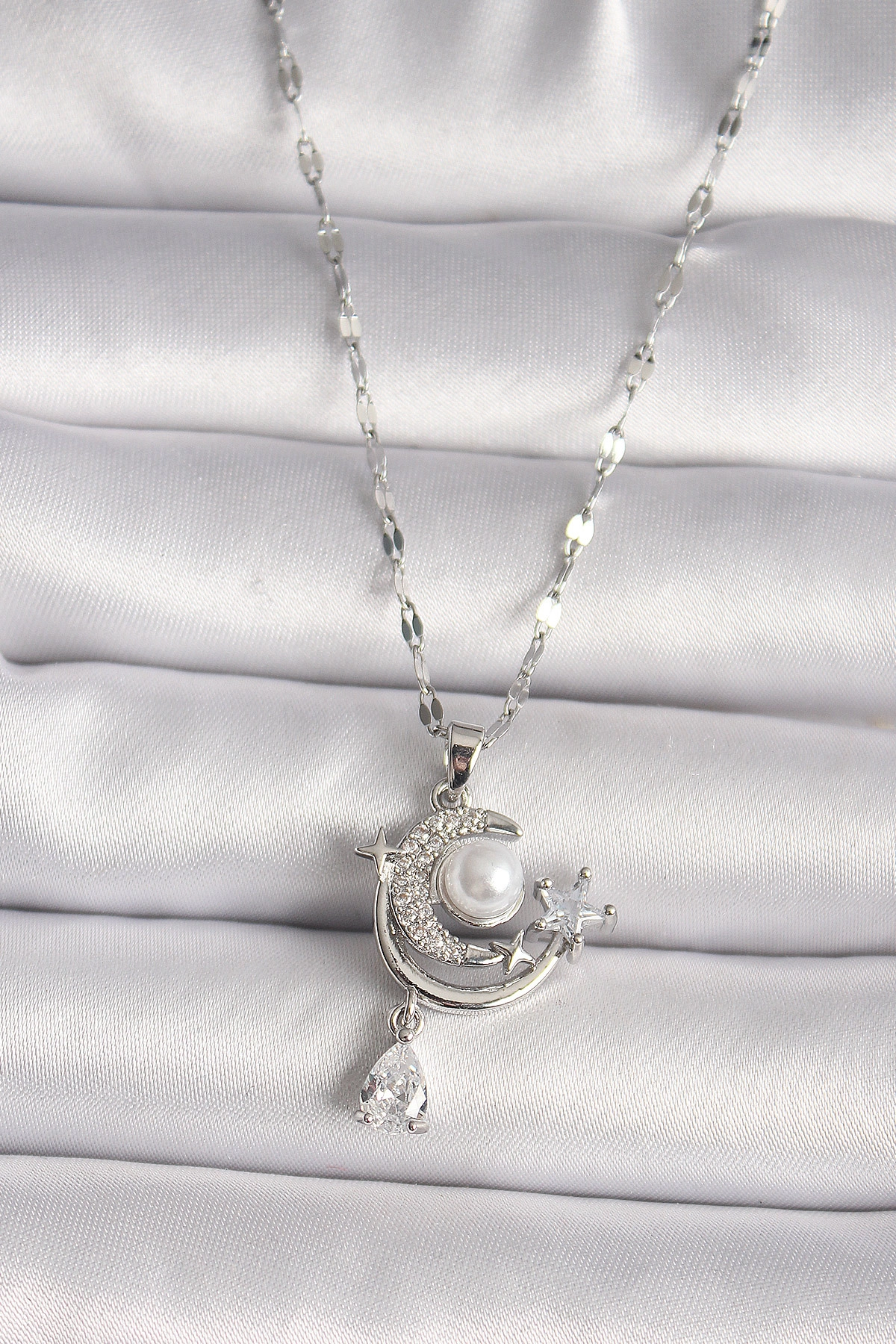 316L Çelik Gümüş Renk Zirkon Taşlı Ay Yıldız Sallantı Detay Kadın Kolye-0