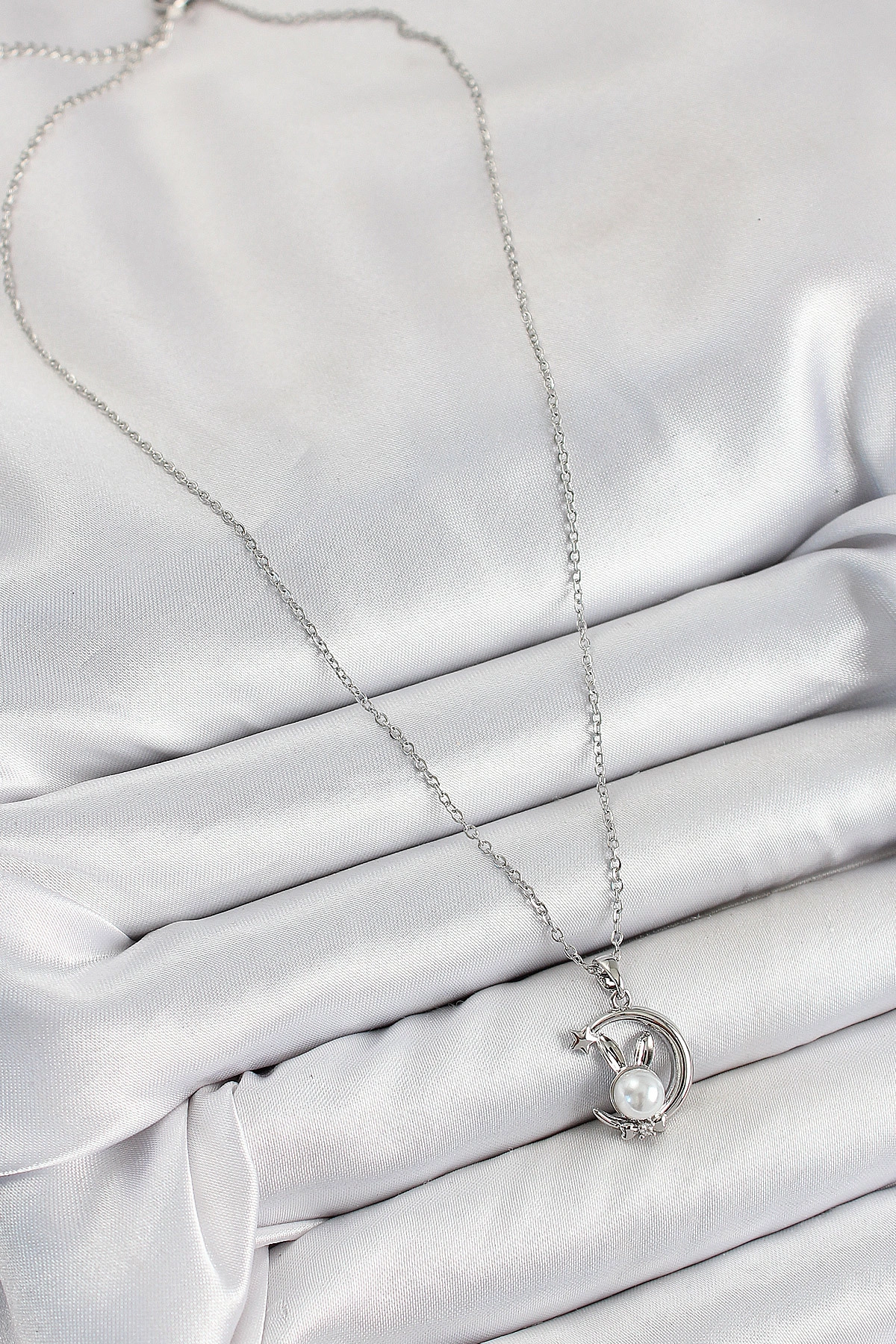 316L Çelik İnci Detaylı Hilal Tavşan Model Gümüş Renk Kadın Kolye-1