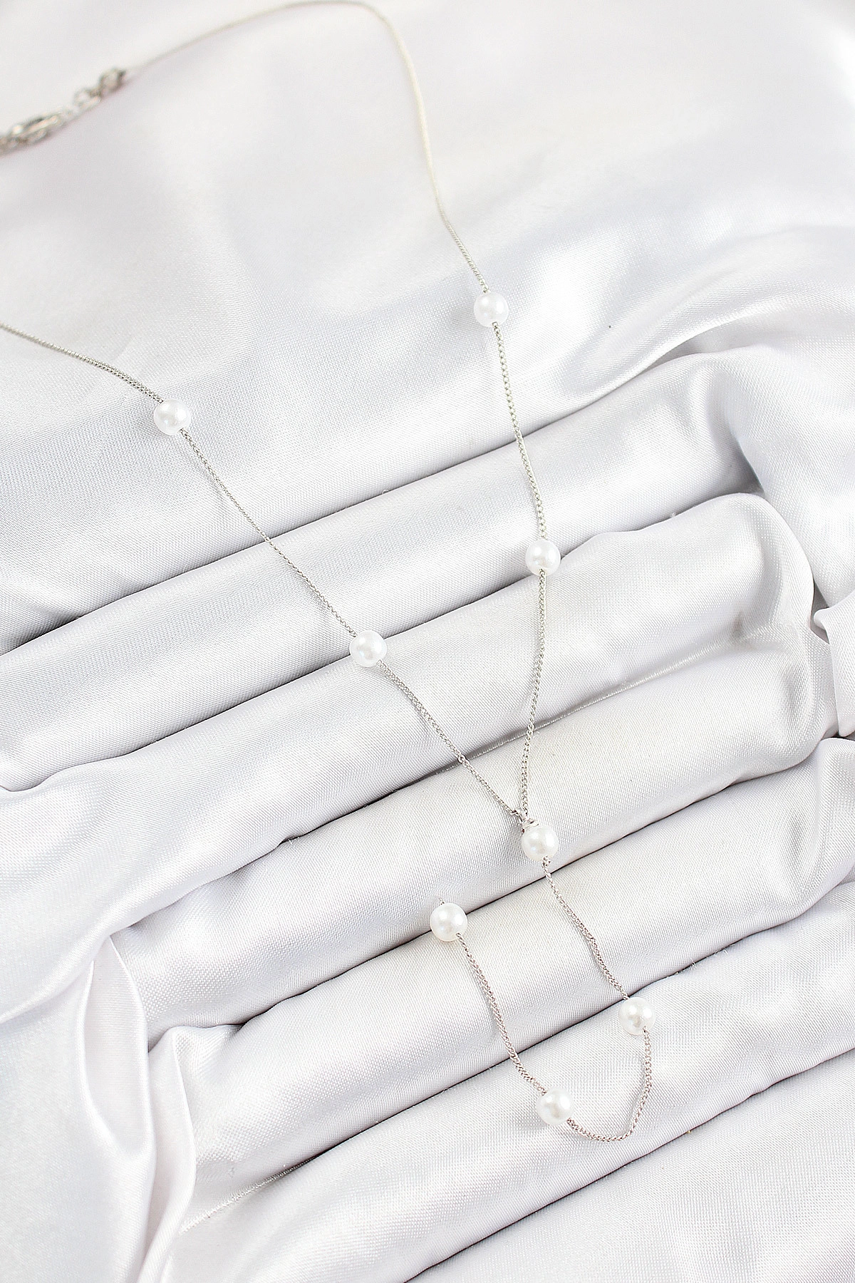 316L Çelik İnci Figürlü Y Model Gümüş Renk Kadın Kolye-1