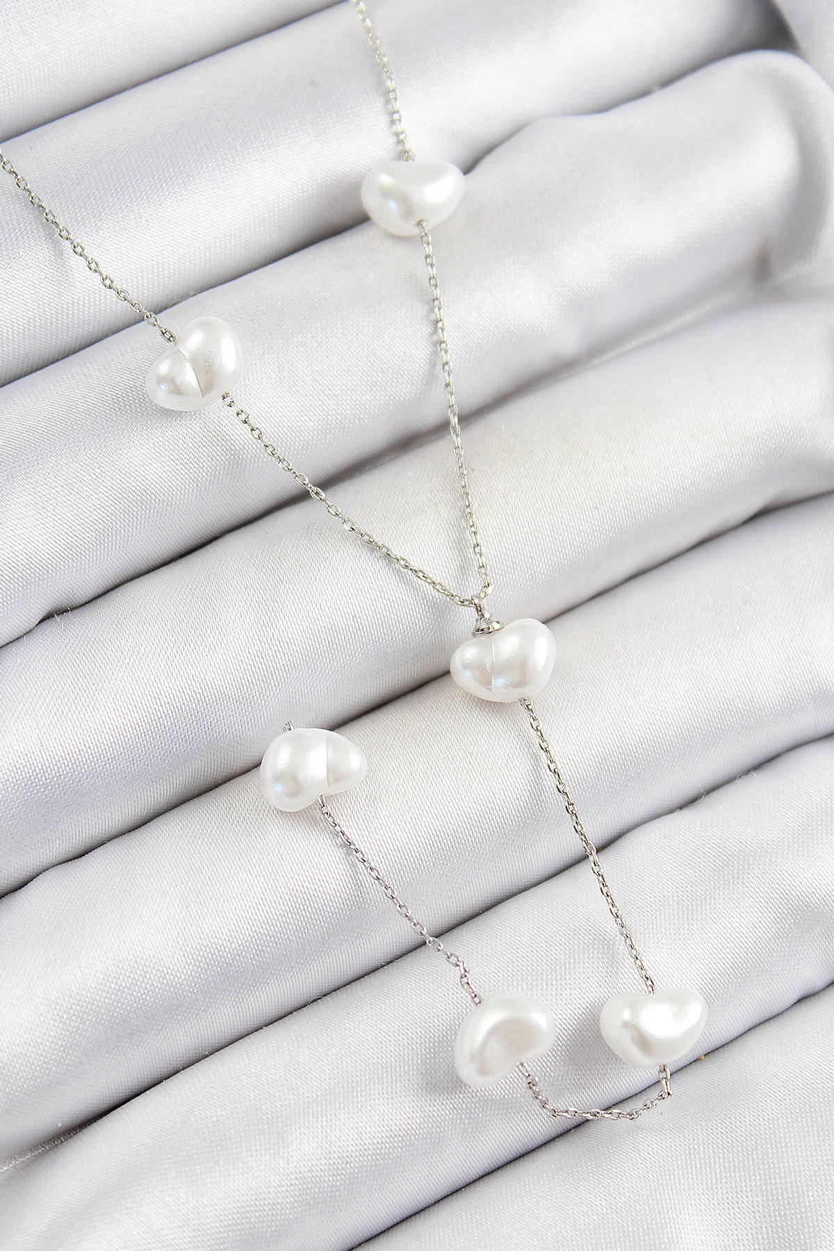 316L Çelik İncili Kalp Figürlü Y Model Gümüş Renk Kadın Kolye-0