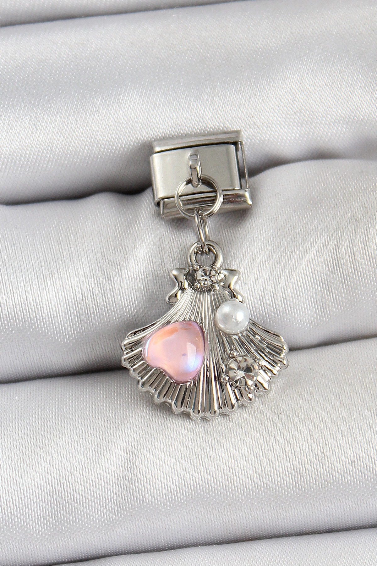 316L Çelik Sallantılı İnci Detaylı İstiridye Model Gümüş Renk Nomination Charm-0