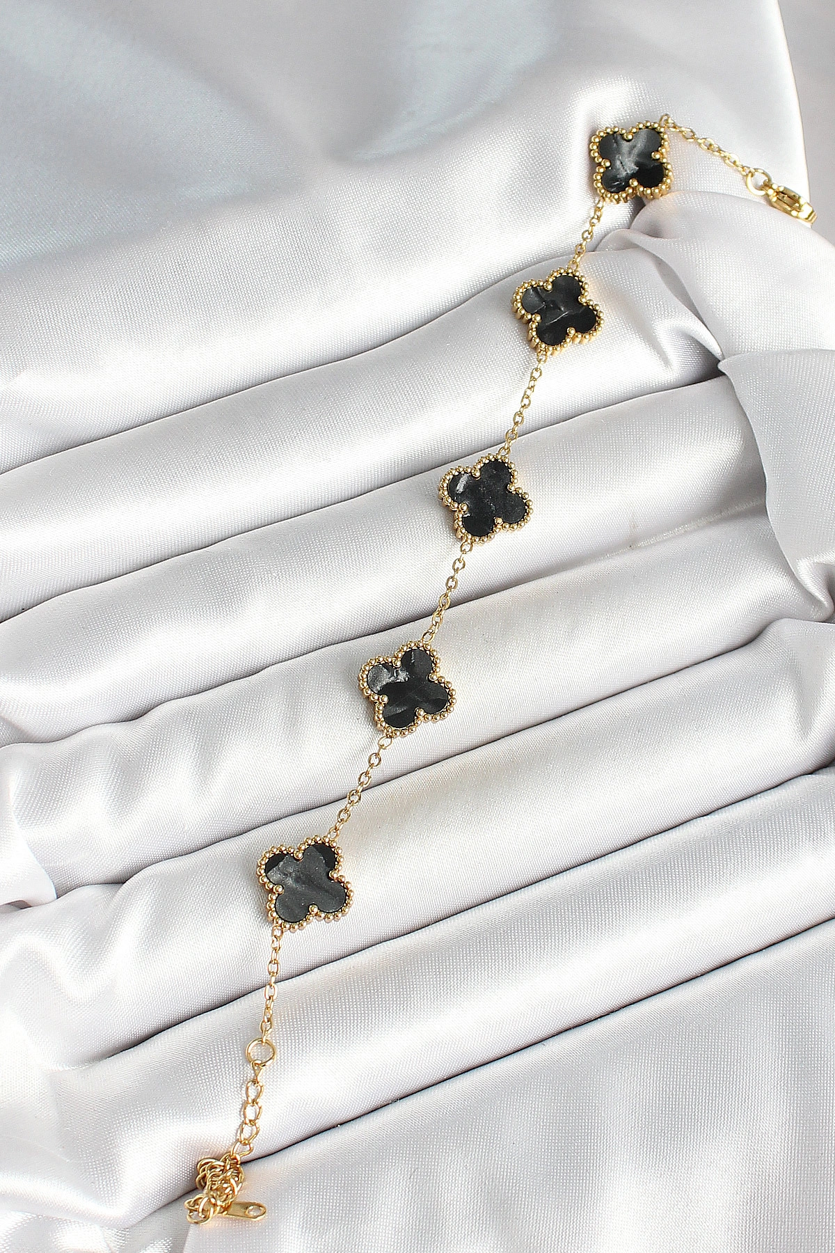 316L Çelik Sedefli Siyah Gold Renk Yonca Kadın Bileklik-1