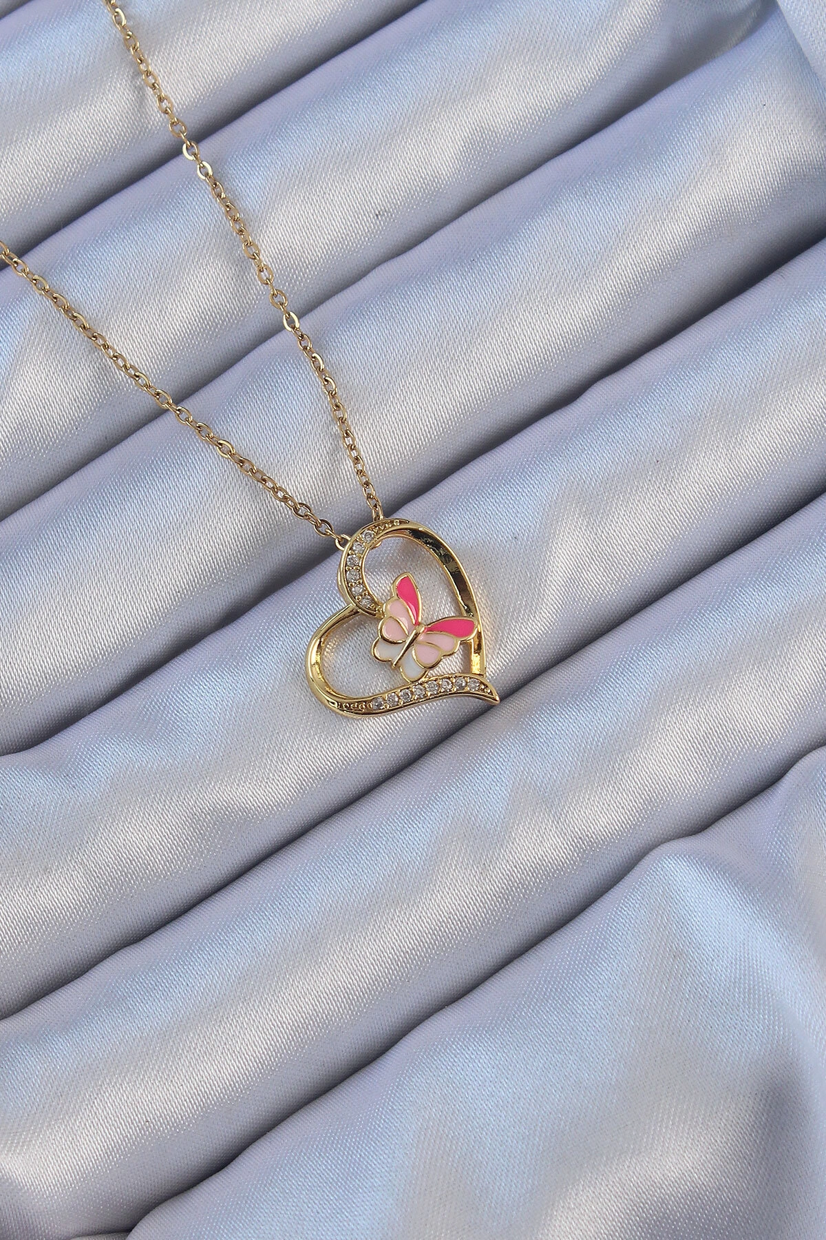 316L Çelik Zincir Altın Renk Mineli Kelebek Figür Zirkon Taşlı Kalp Kolye-0