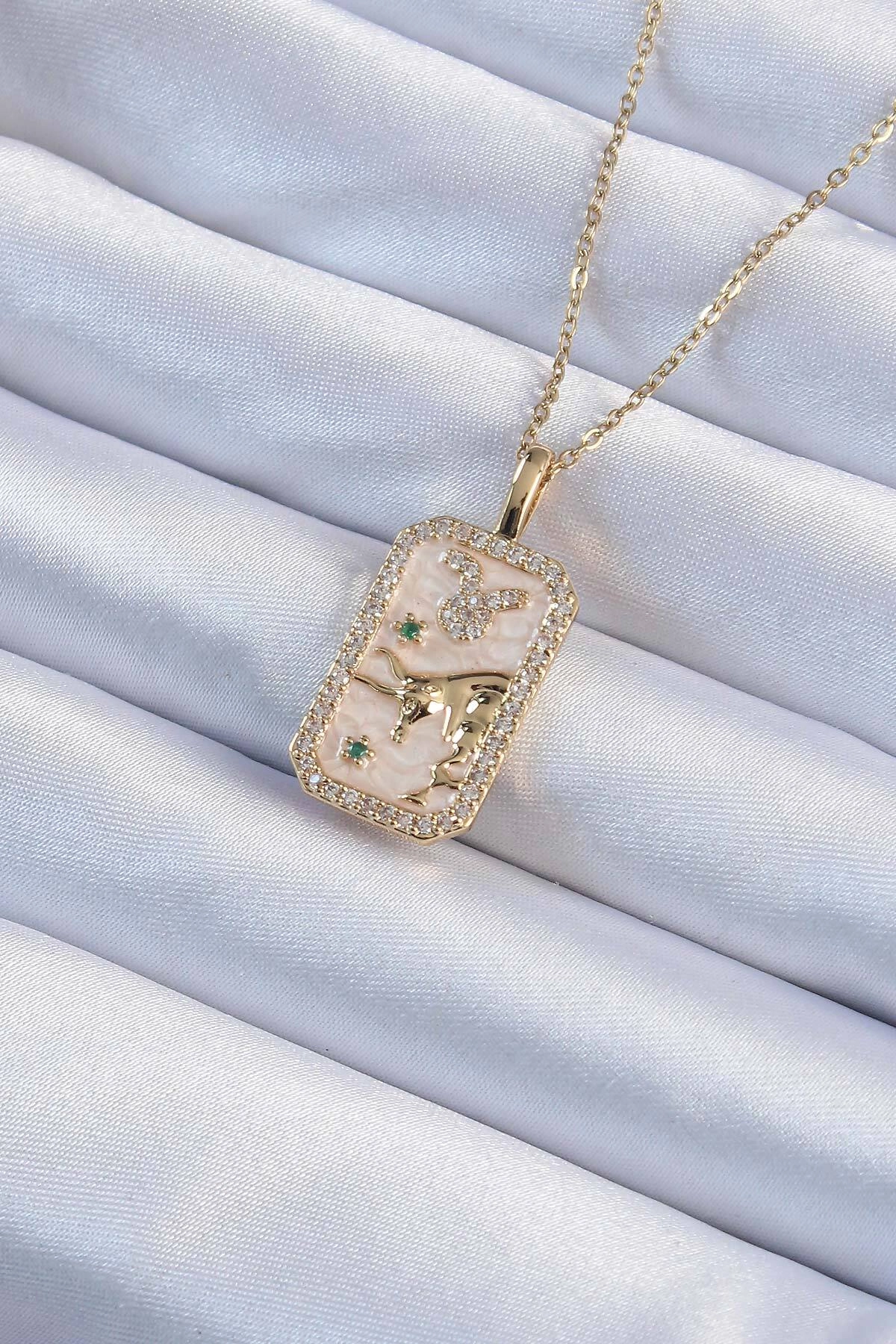 316L Çelik Zincir Altın Renk Zirkon Taşlı Boğa Figürlü Tarot Kolye-0