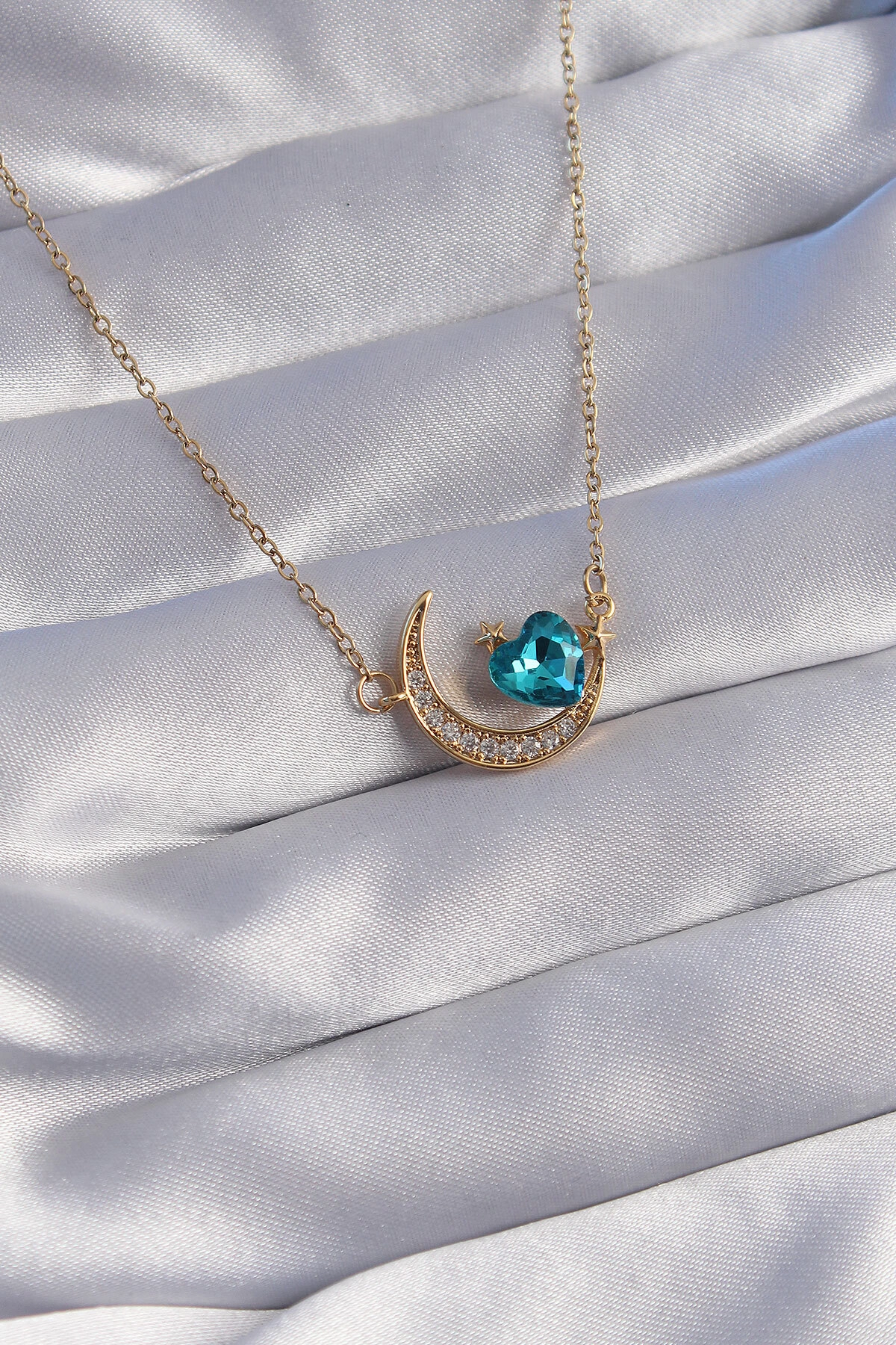 316L Çelik Zincir Gold Renk Mavi Zirkon Taşlı Ay Tasarımlı Kolye-0