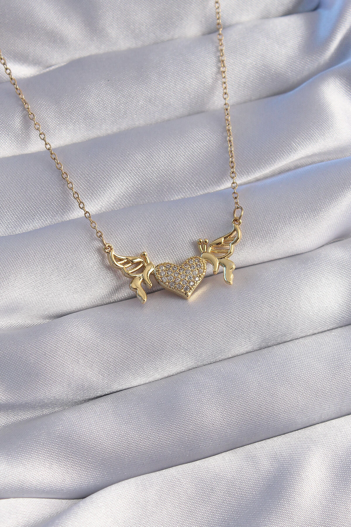 316L Çelik Zincir Gold Renk Zirkon Taşlı Kalp Model Kelebek Detay Kolye-0