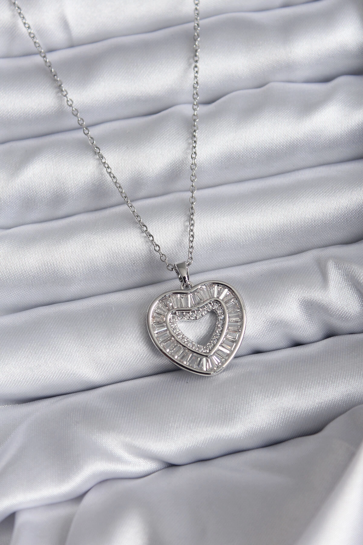 316L Çelik Zincir Gümüş Renk Baget Zirkon Taşlı Kadın Kolye-0