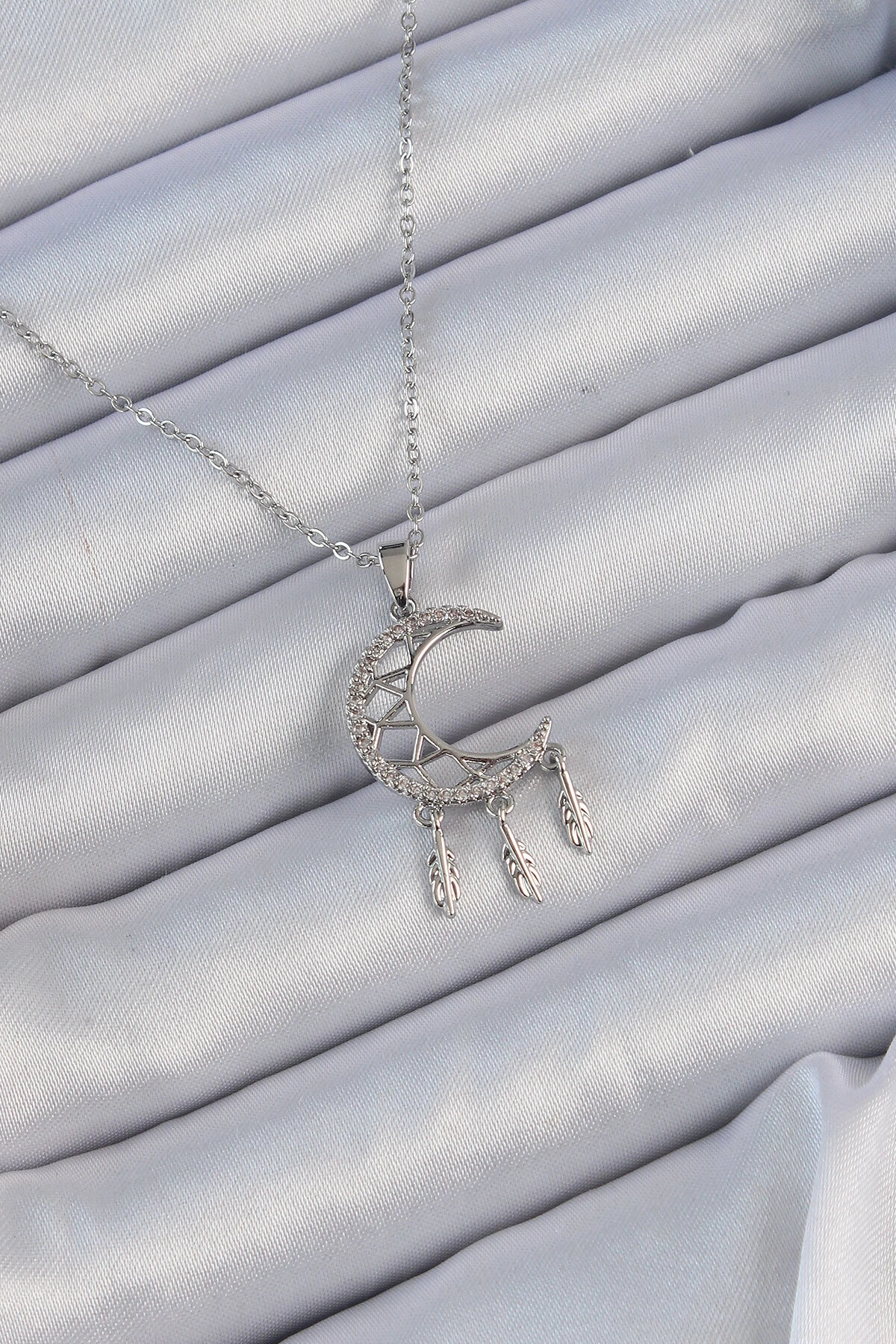 316L Çelik Zincir Gümüş Renk İşlemeli Zirkon Taşlı Ay Kolye-0