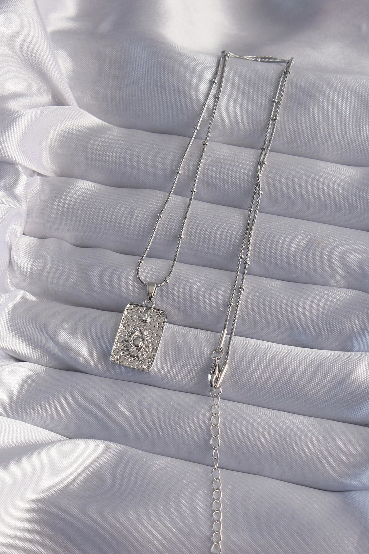 316L Çelik Zincir Gümüş Renk Lazer İşlemeli Göz Figür Tarot Kolye-1