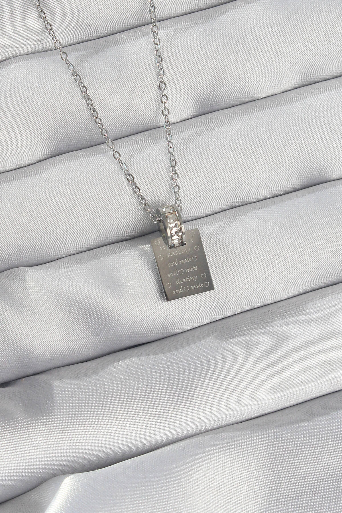 316L Çelik Zincir Gümüş Renk Zirkon Taşlı Aşk Mektubu Kolye-1