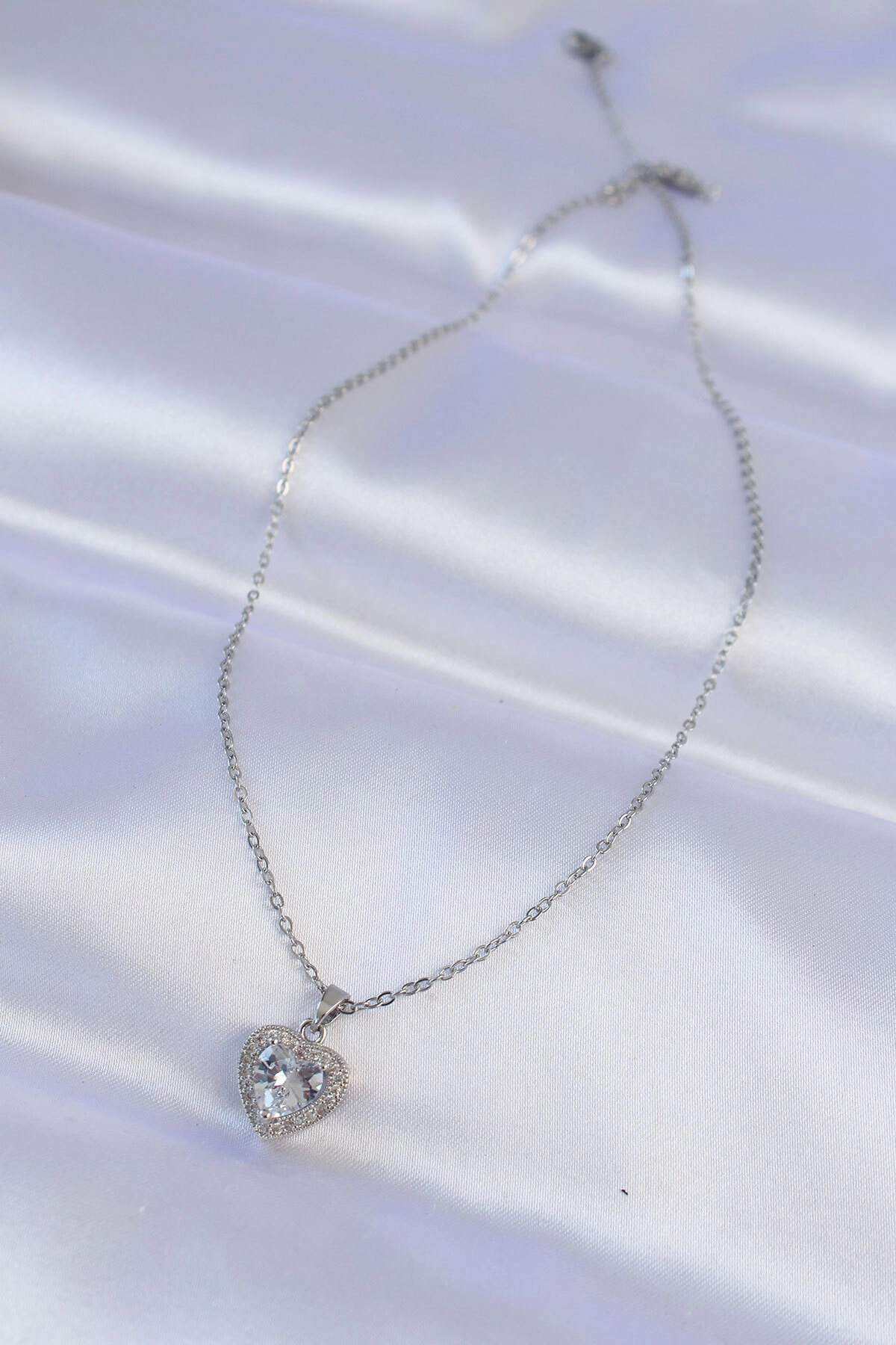 316L Çelik Zincir Gümüş Renk Zirkon Taşlı Charm Kalp Kolye-1