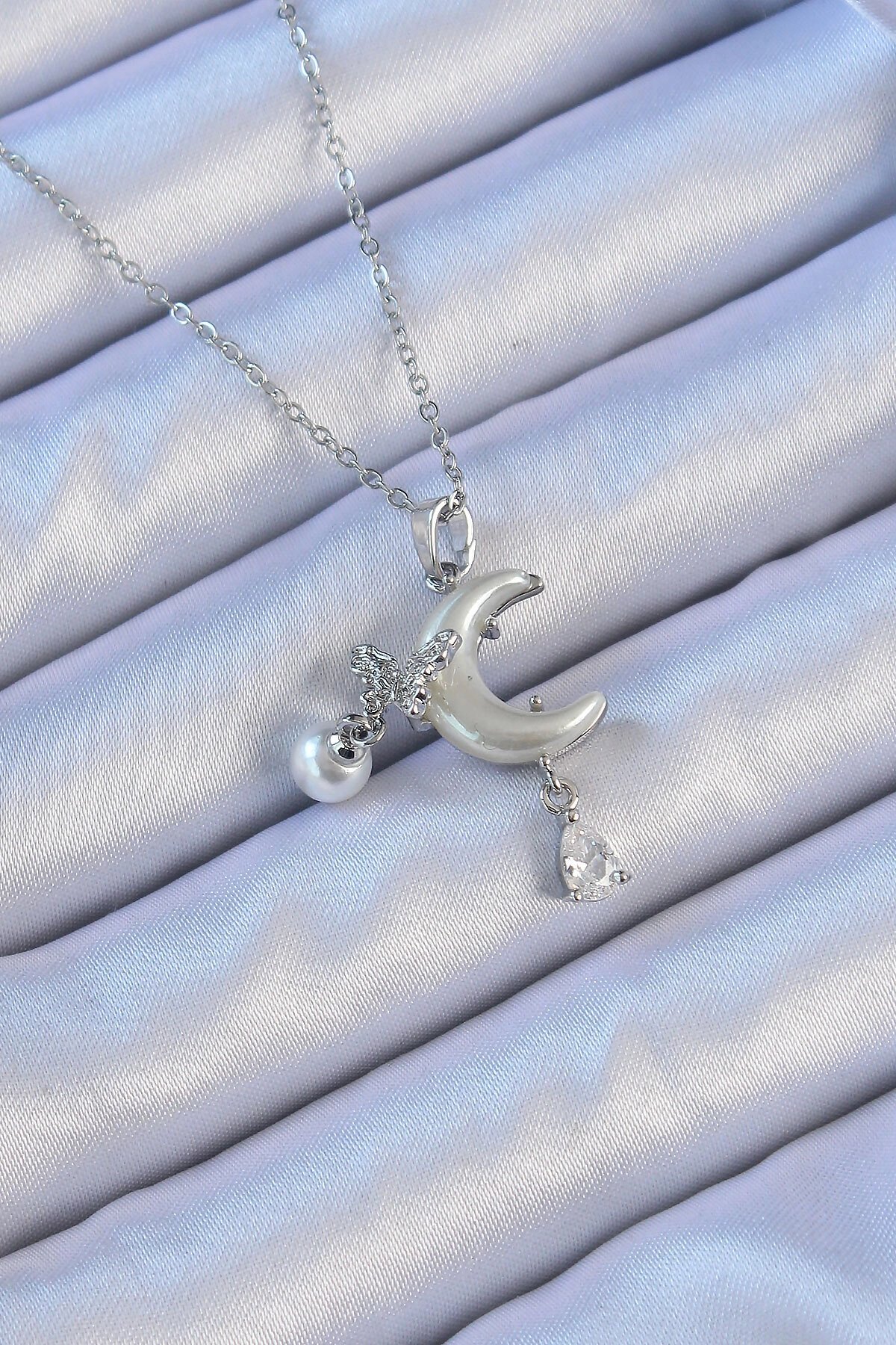 316L Çelik Zincir Gümüş Renk Zirkon Taşlı Kelebekli Mineli Ay Kolye-0