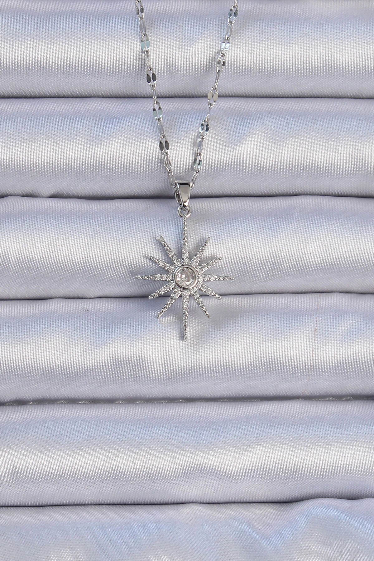 316L Çelik Zincir Gümüş Renk Zirkon Taşlı Kutup Yıldızı Kolye-0