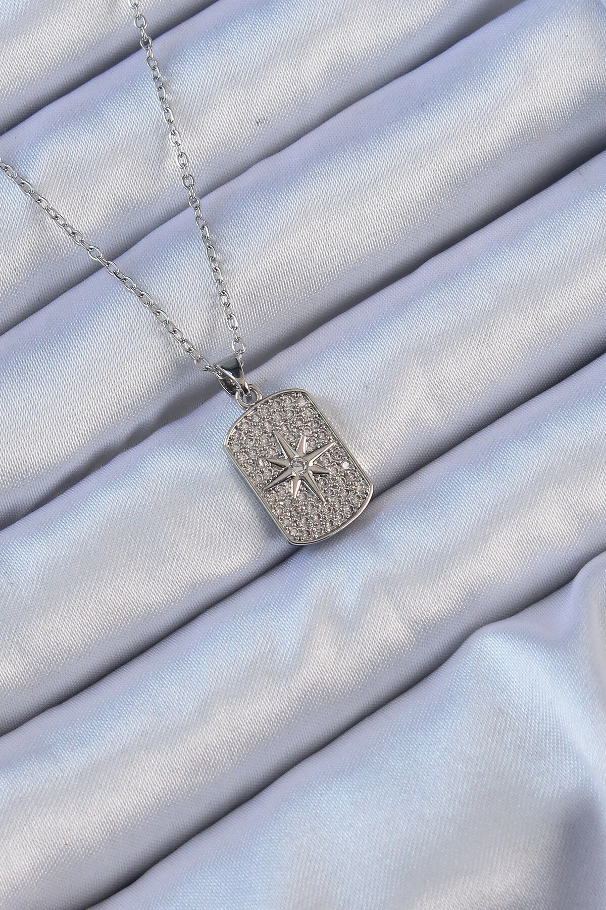 316L Çelik Zincir Gümüş Renk Zirkon Taşlı Kutup Yıldızlı Vintage Kolye-0