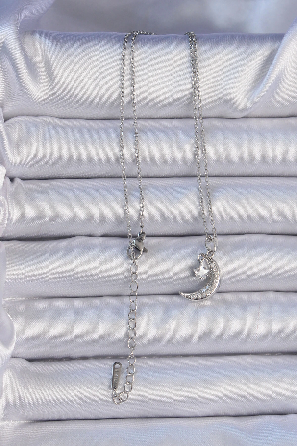 316L Çelik Zincir Gümüş Renk Zirkon Taşlı Sallantılı Ay Yıldız Kolye-1