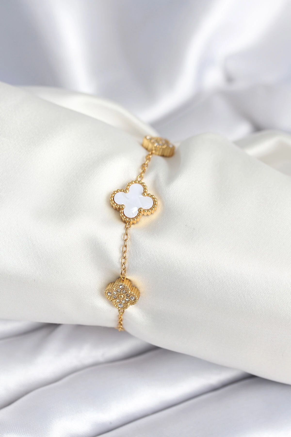 316L Çelik Zincir Zirkon Taşlı Yonca Beyaz Kadın Bileklik-1