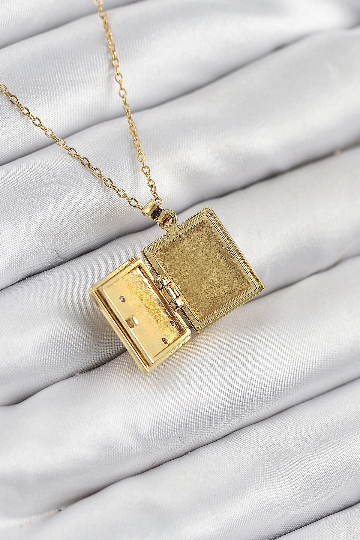 316L Çelik Zirkon Taşlı Açılabilr Kapaklı Kitap Model Gold Renk Kadın Kolye-1