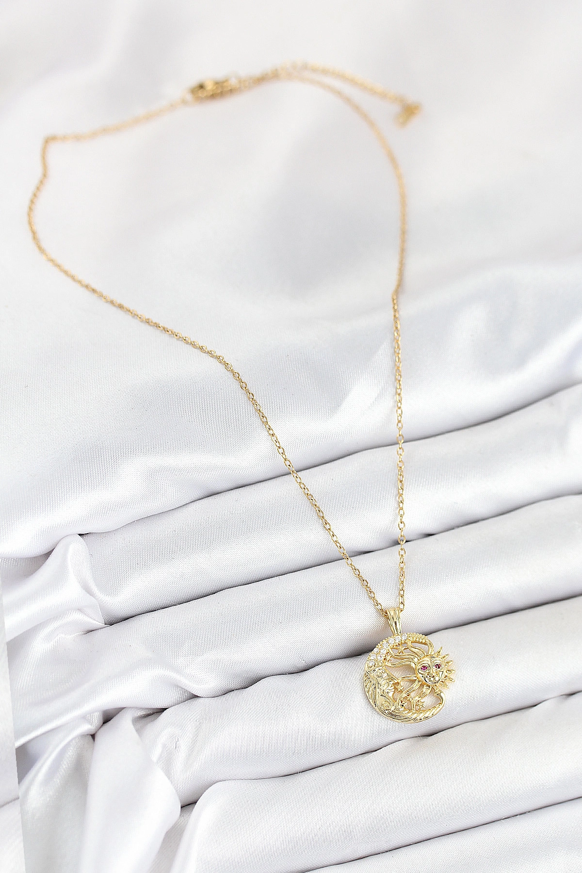 316L Çelik Zirkon Taşlı Ay Ve Güneş Model Gold Renk Kadın Kolye-1