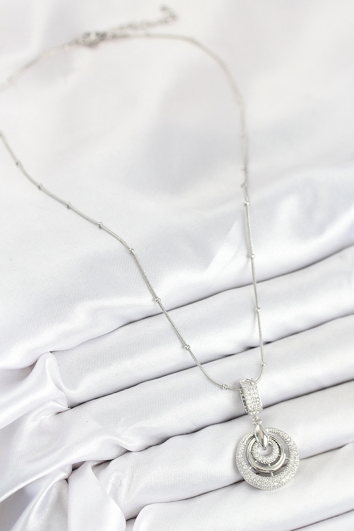 316L Çelik Zirkon Taşlı Çember Model Gümüş Renk Kadın Kolye-1