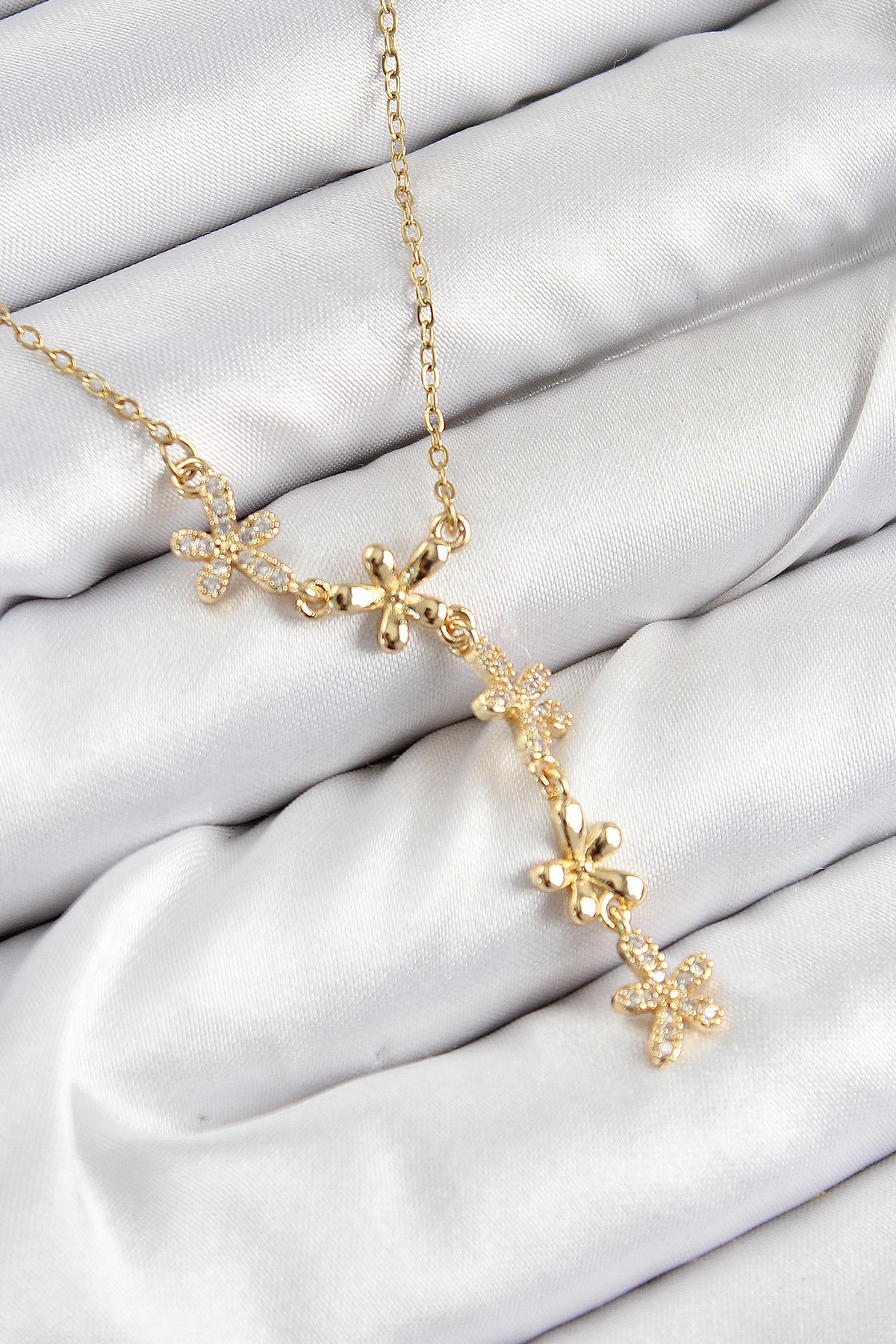 316L Çelik Zirkon Taşlı Çiçek Model Gold Renk Kadın Kolye-0