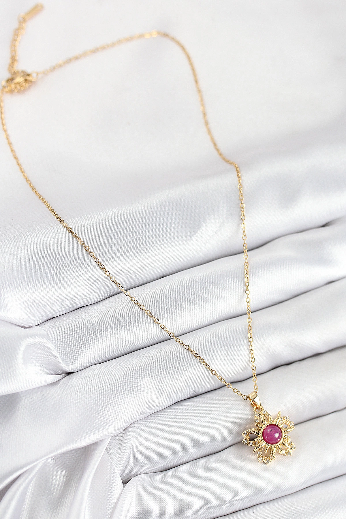 316L Çelik Zirkon Taşlı Döner Güneş Model Gold Renk Kadın Kolye-1