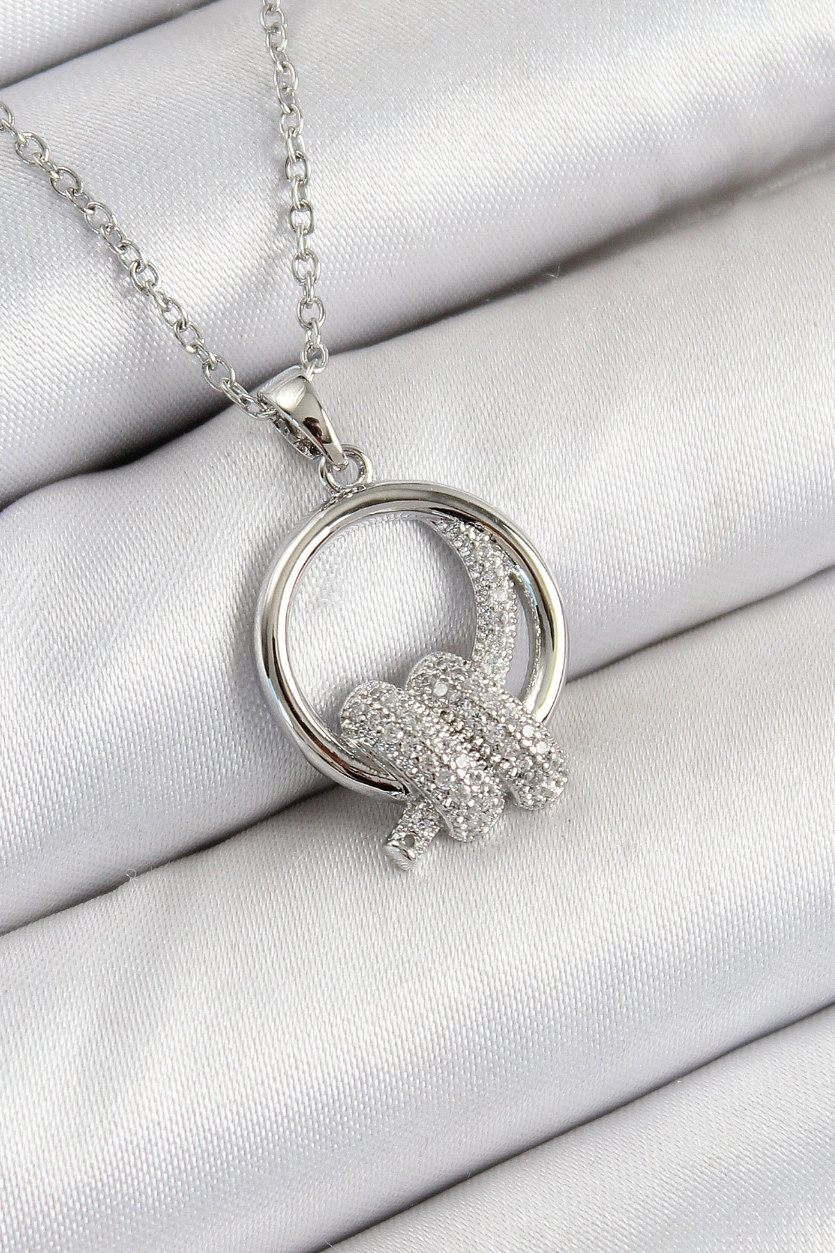 316L Çelik Zirkon Taşlı Düğüm Model Gümüş Renk Kadın Kolye-0