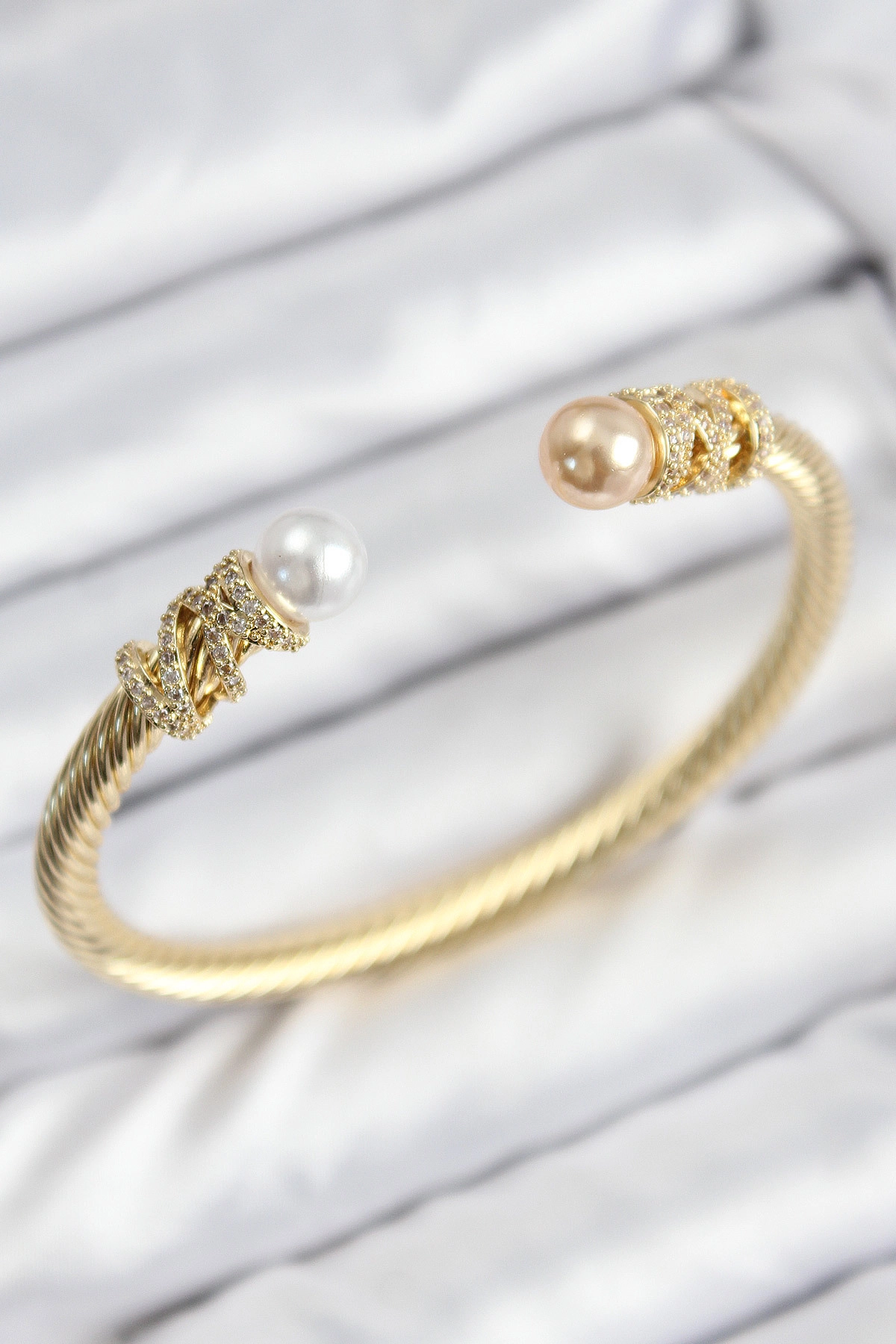 316L Çelik Zirkon Taşlı İnci Model Gold Renk Kadın Bileklik-0