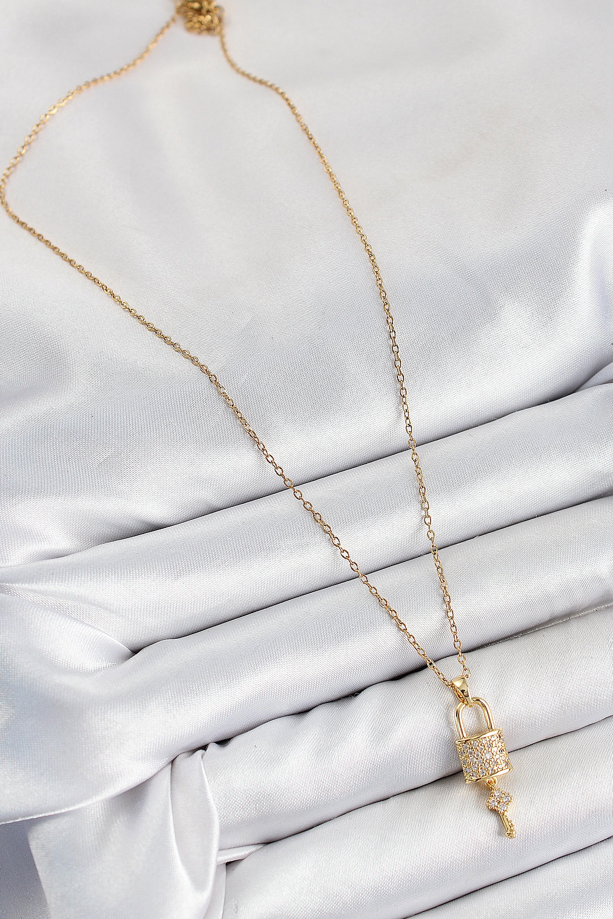 316L Çelik Zirkon Taşlı Kilit Ve Sallantılı Anahtar Model Gold Renk Kadın Kolye-1