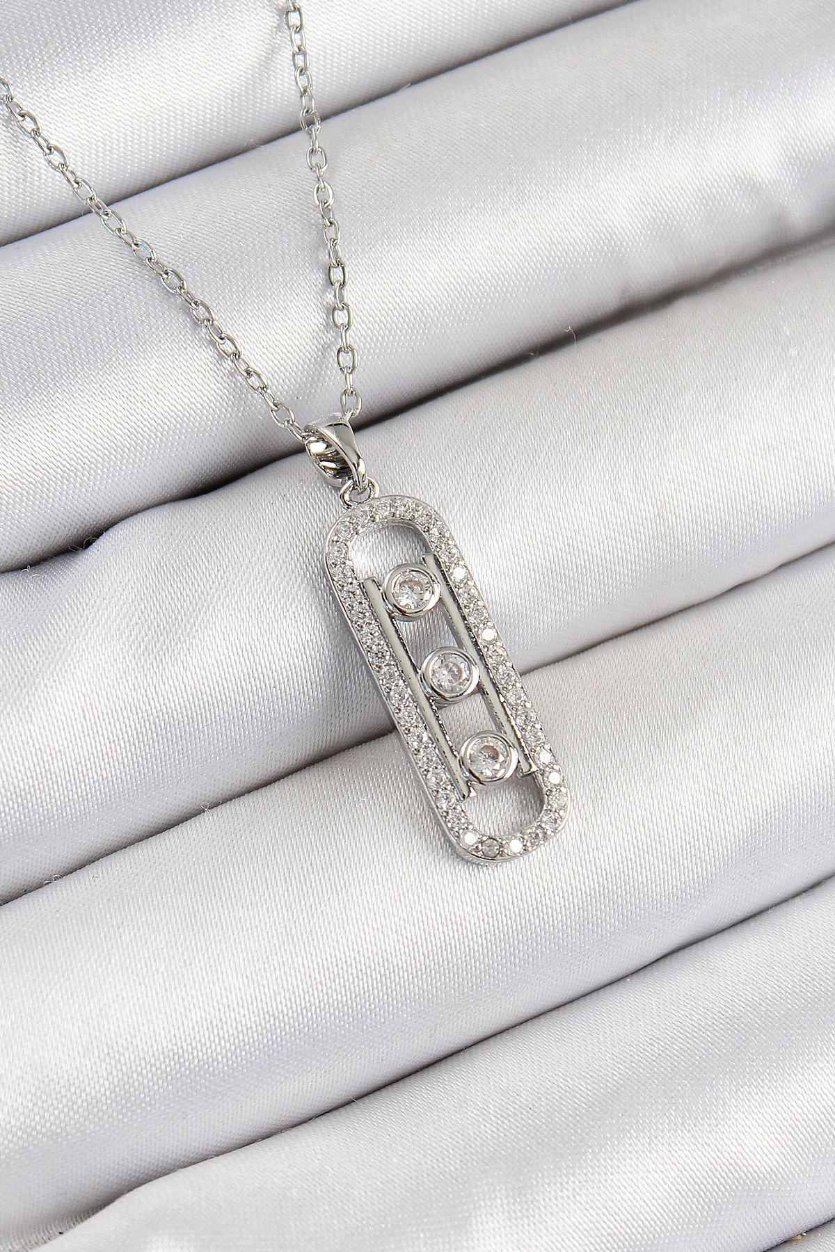 316L Çelik Zirkon Taşlı Messika Model Gümüş Renk Kadın Kolye-0