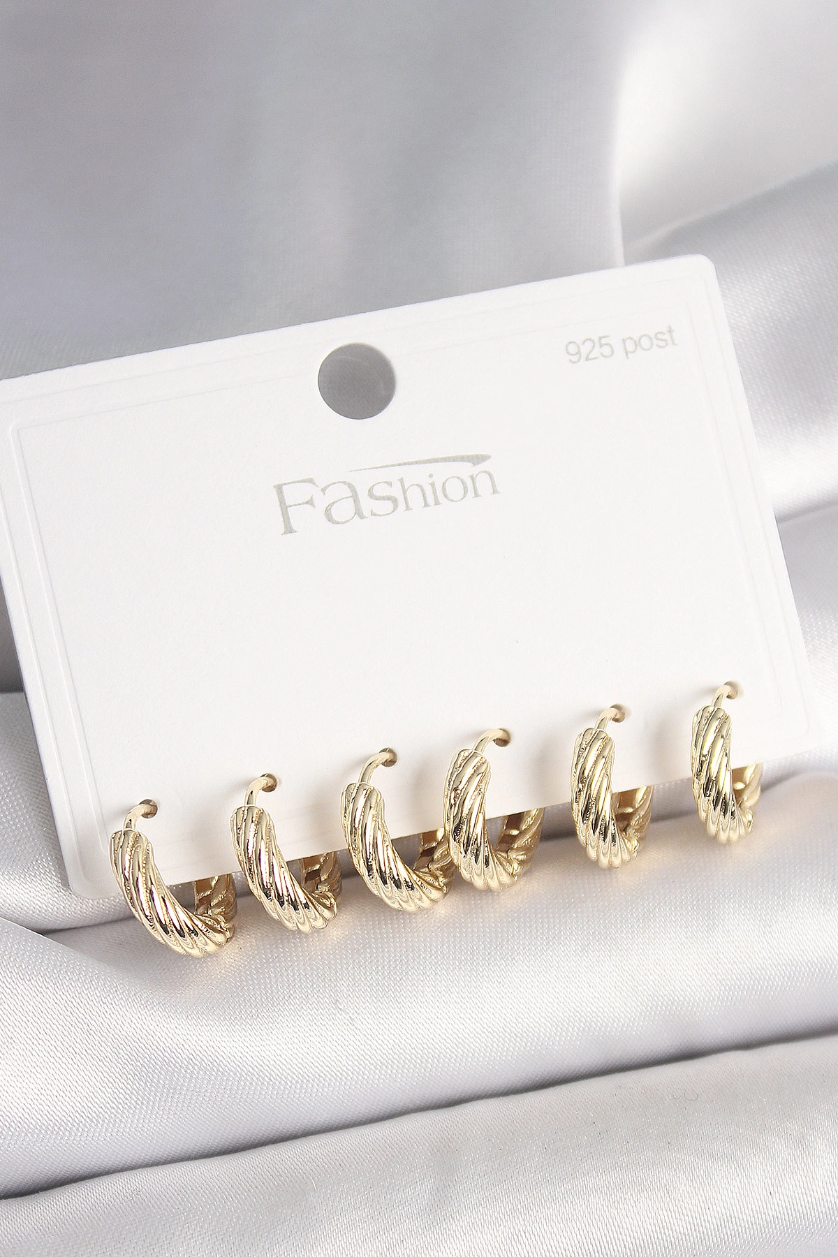 925 Ayar Gümüş Çivi Pirinç Gold Renk İşlemeli Halka Model Kadın Küpe Seti-0