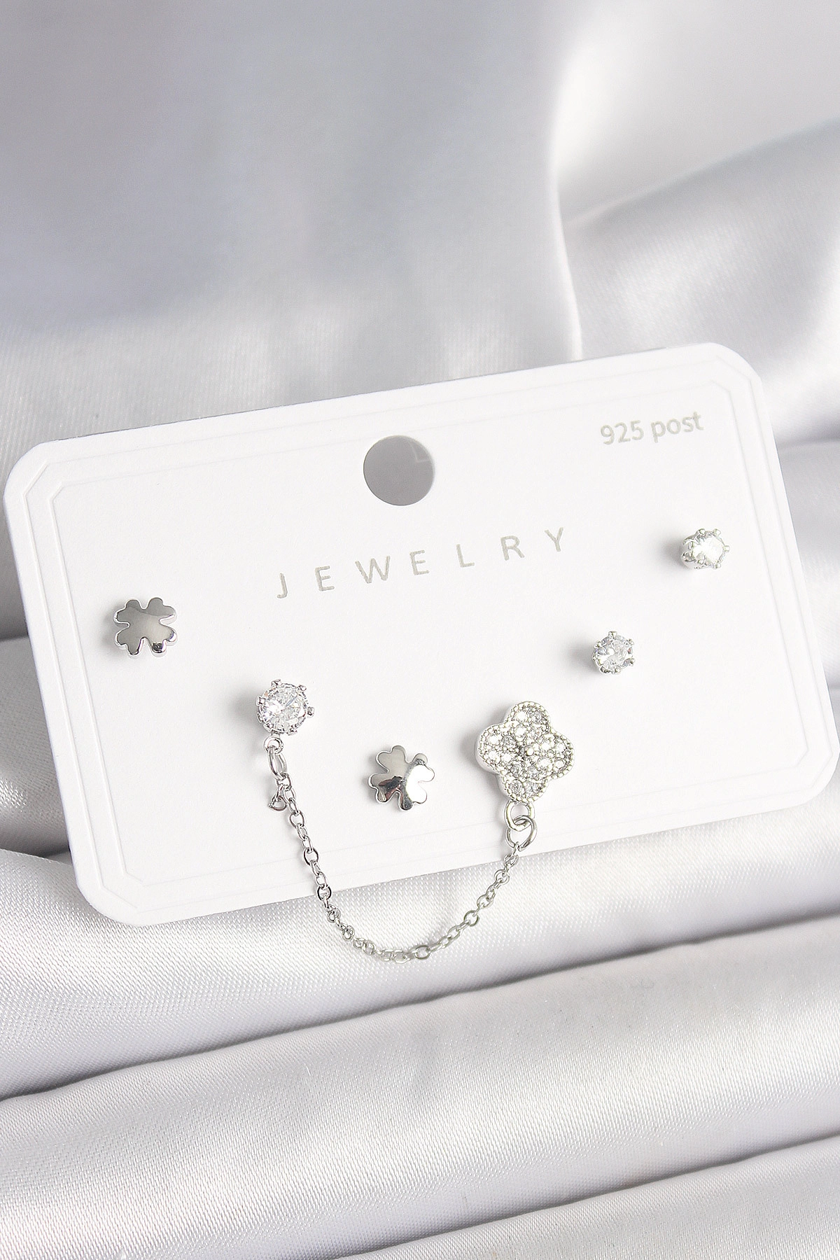 925 Ayar Gümüş Çivi Pirinç Gümüş Renk Zirkon Taşlı Yonca Model Sallantı Zincir Detay Kadın Küpe Seti-0