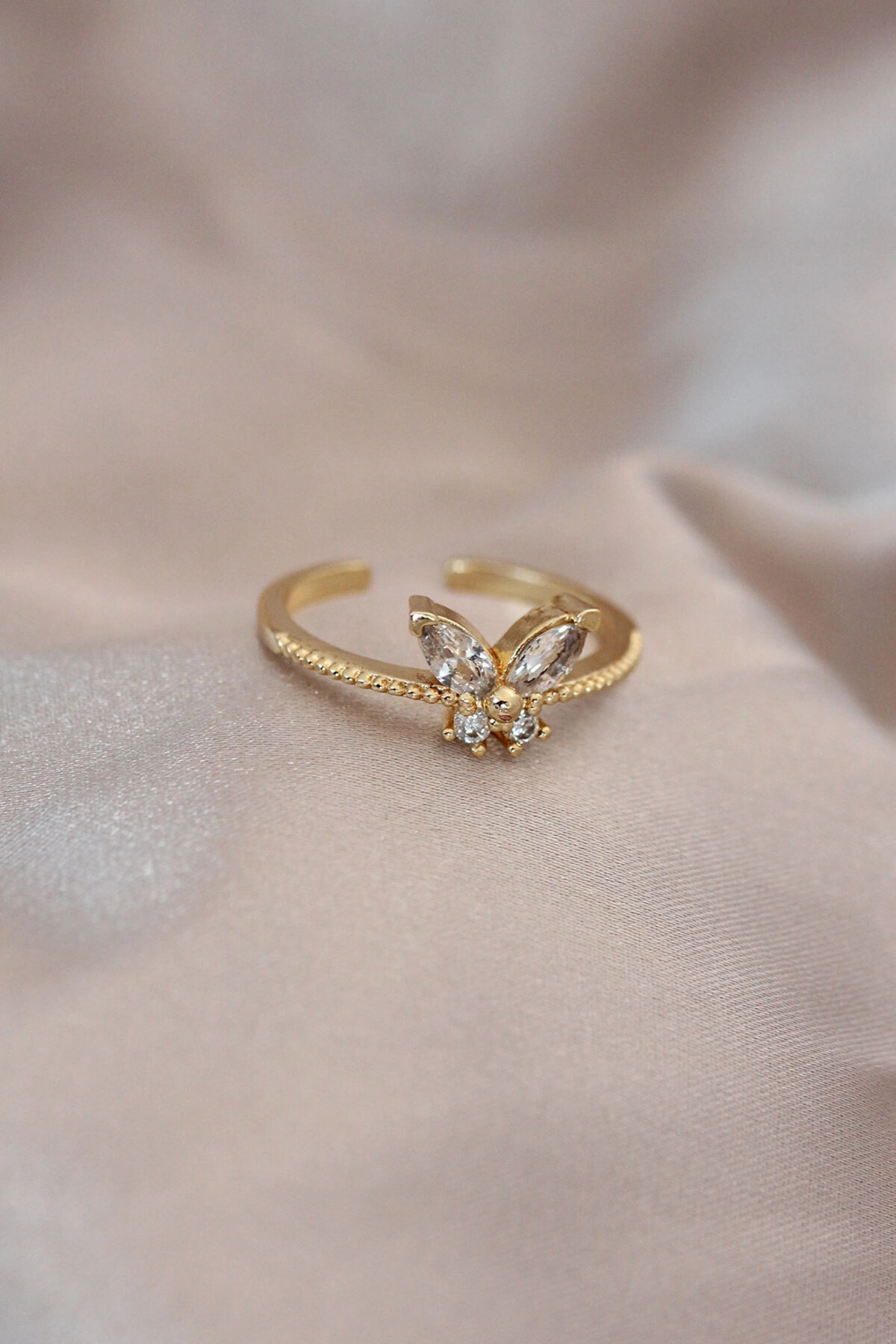 Ayarlamalı Altın Renk Metal Zirkon Taş ve Kristal Taşlı Kelebek Model Yüzük-0