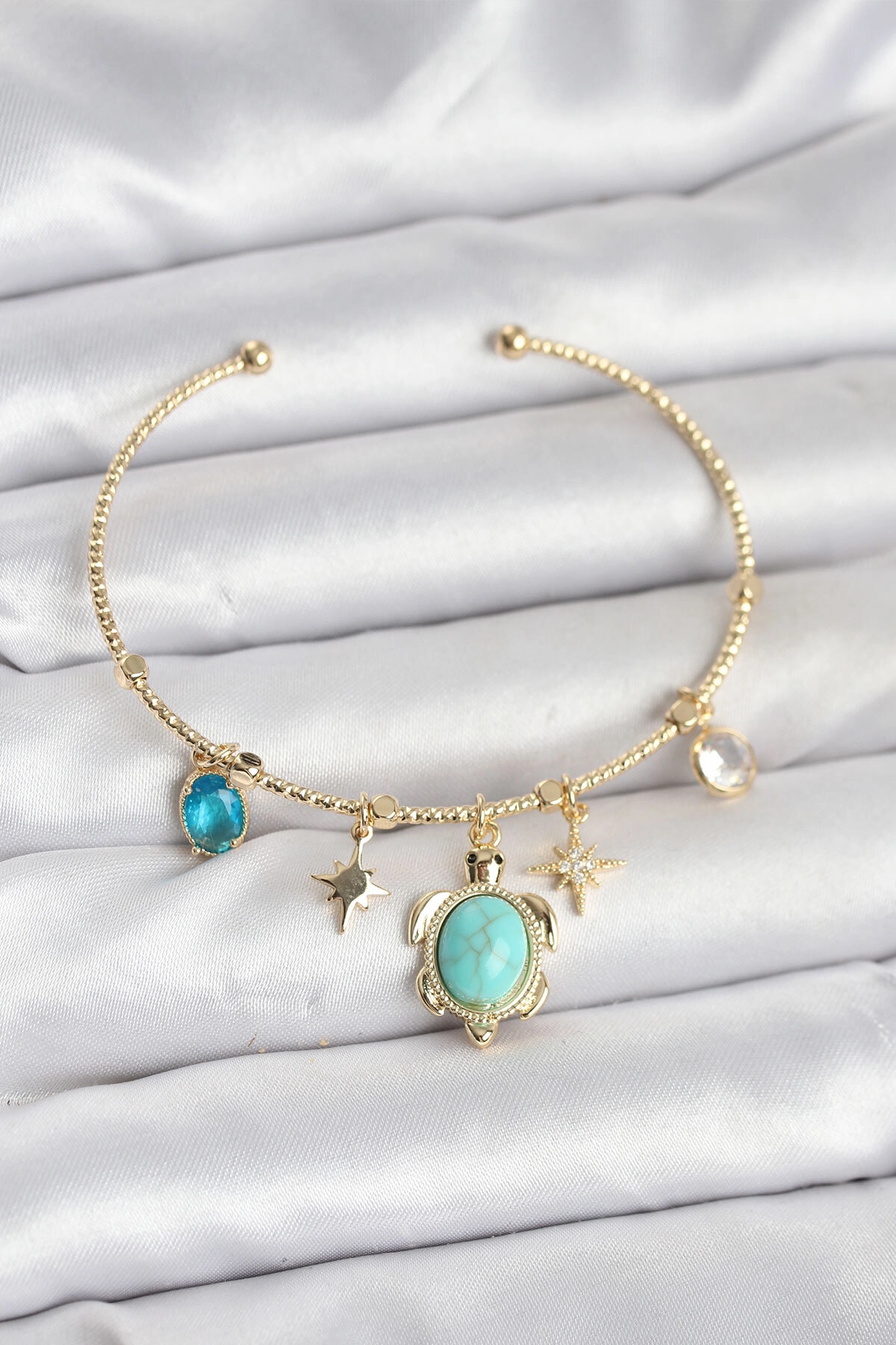 Caretta Caretta Charmlı Gold Renk Kadın Bileklik-0