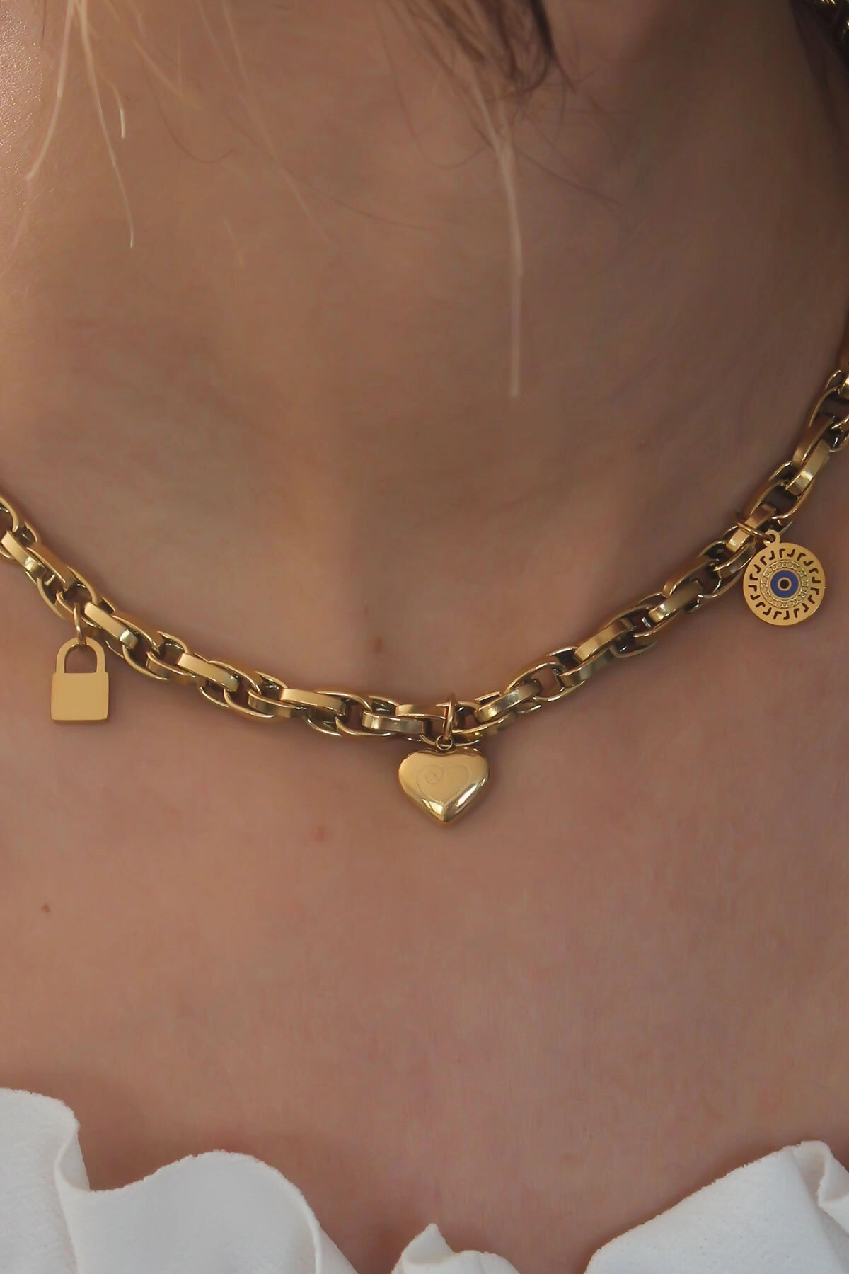 Çelik Gold Renk Kalın Zincir Model Kalp Figür Kadın Kolye-1