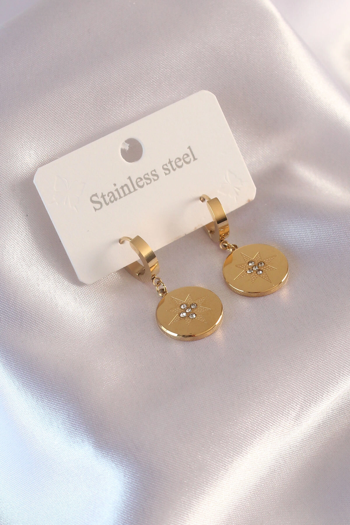 Çelik Gold Renk Kutup Yıldızı İşleme Zirkon Taşlı Kadın Küpe-0