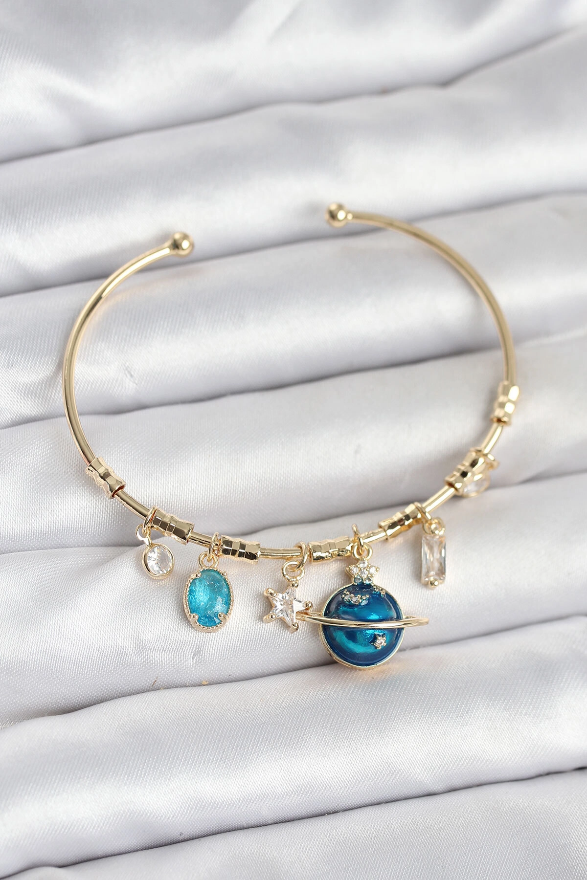 Gezegen Charmlı Gold Renk Pirinç Kadın Bileklik-0