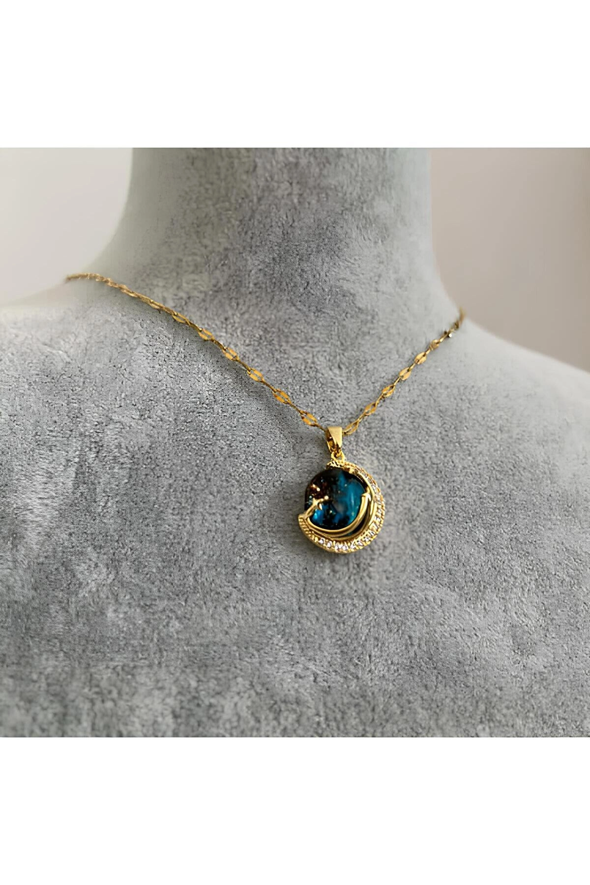 Gökyüzü Kadın Kolye - Kararmaz - Çelik | Hediye Paketi | Uzay - Dünya - Gezegen Temalı-3