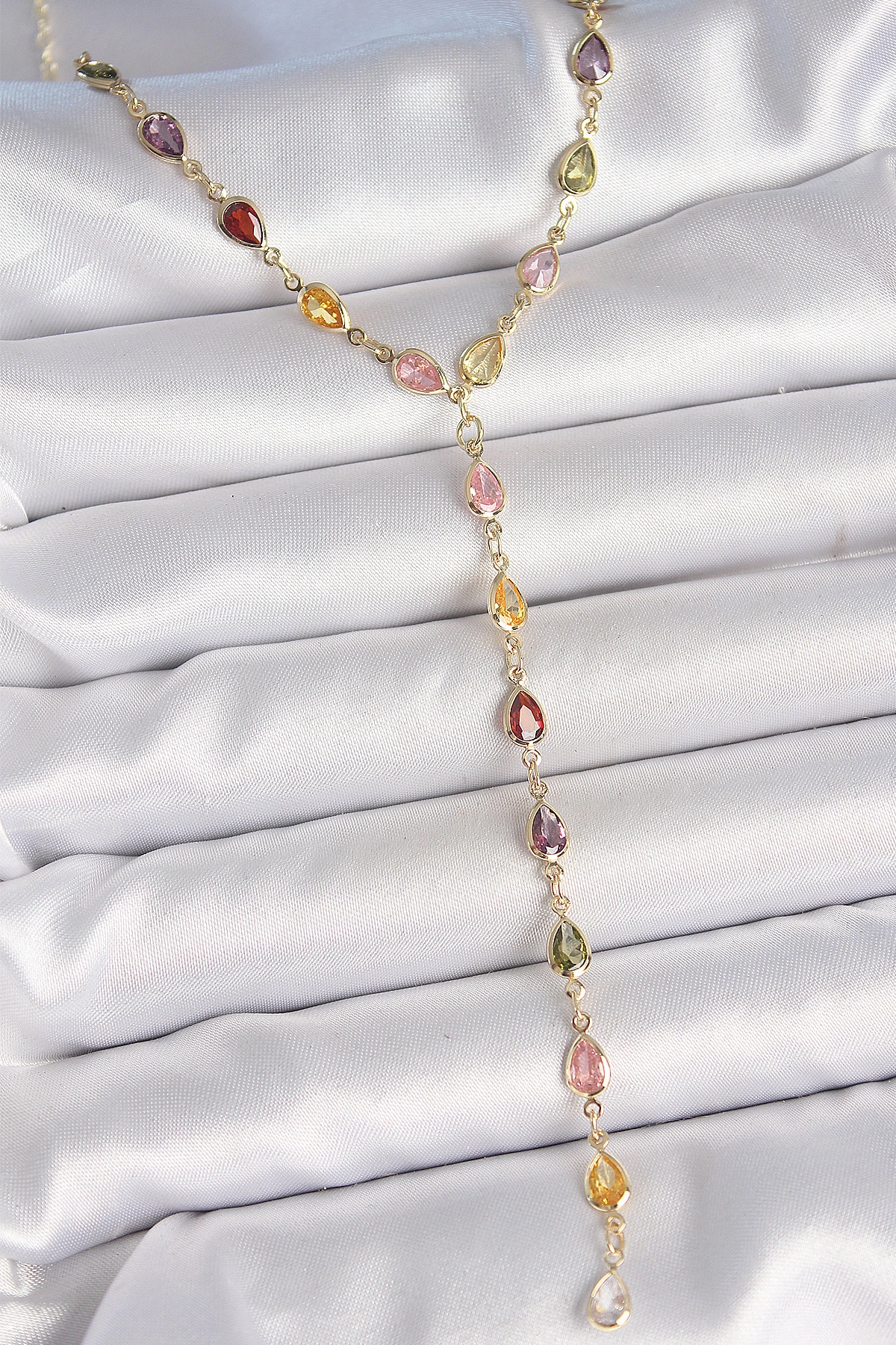 Gold Karışık Renk Zirkon Taşlı Y Pirinç Kolye-0