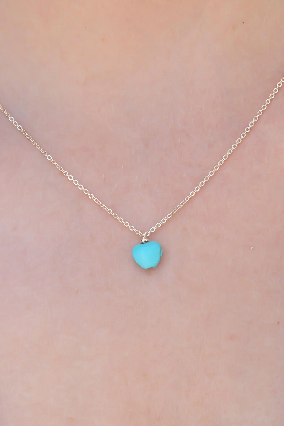 Gold Renk Mavi Boncuk Figür Kadın Kolye-1