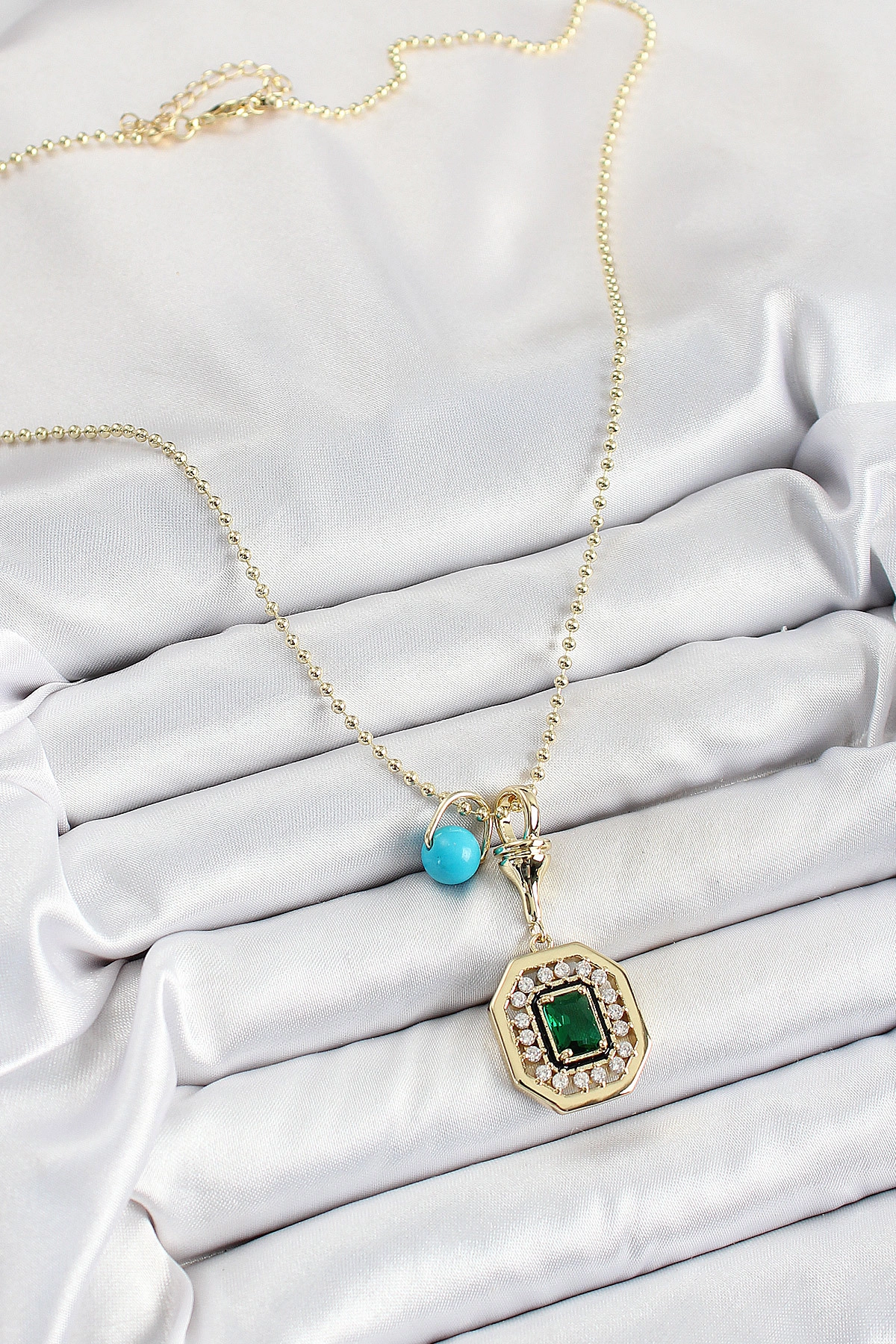 Gold Renk Pirinç Zirkon Taşlı Kadın Serenay Kolyesi-1