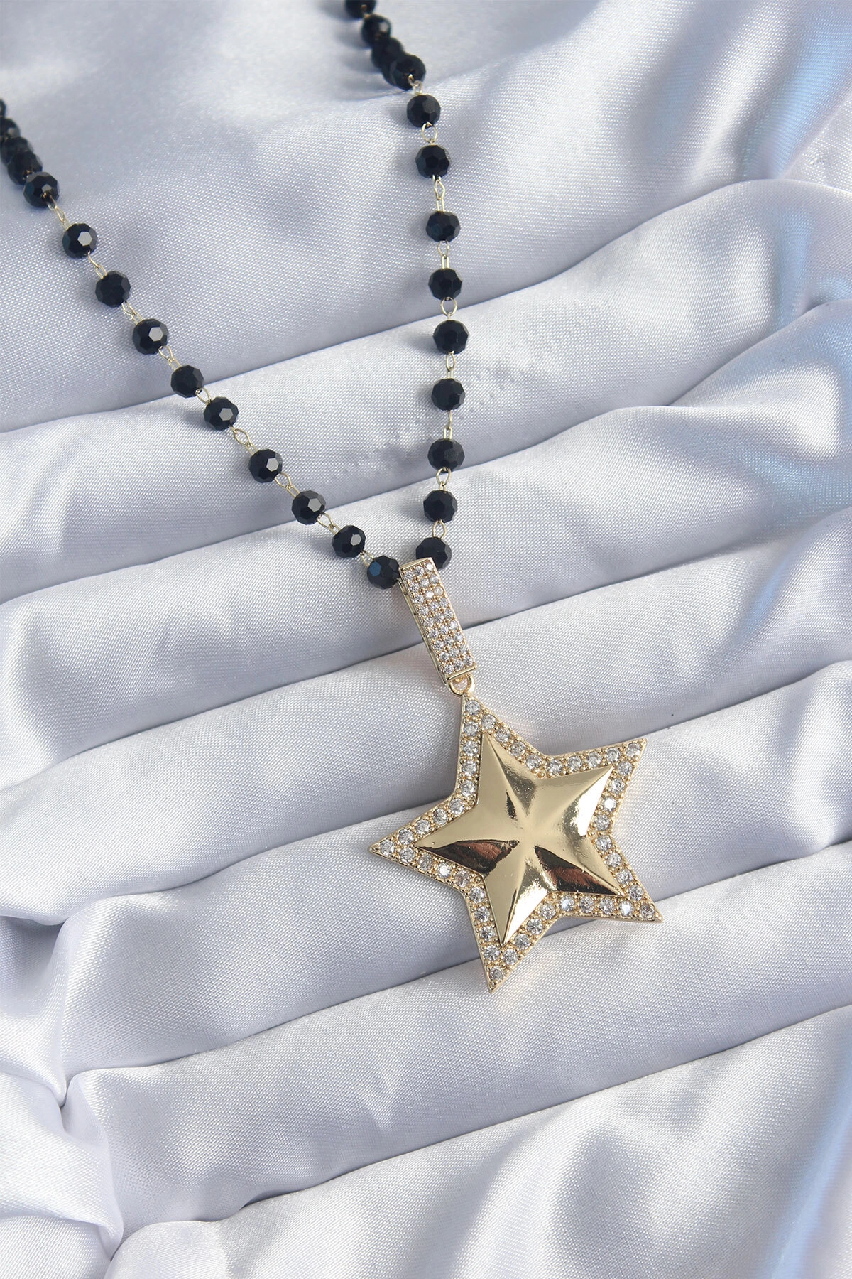 Gold Renk Siyah Boncuk Zirkon Taşlı Yıldız Model VİP Seri Kadın Kolye-0