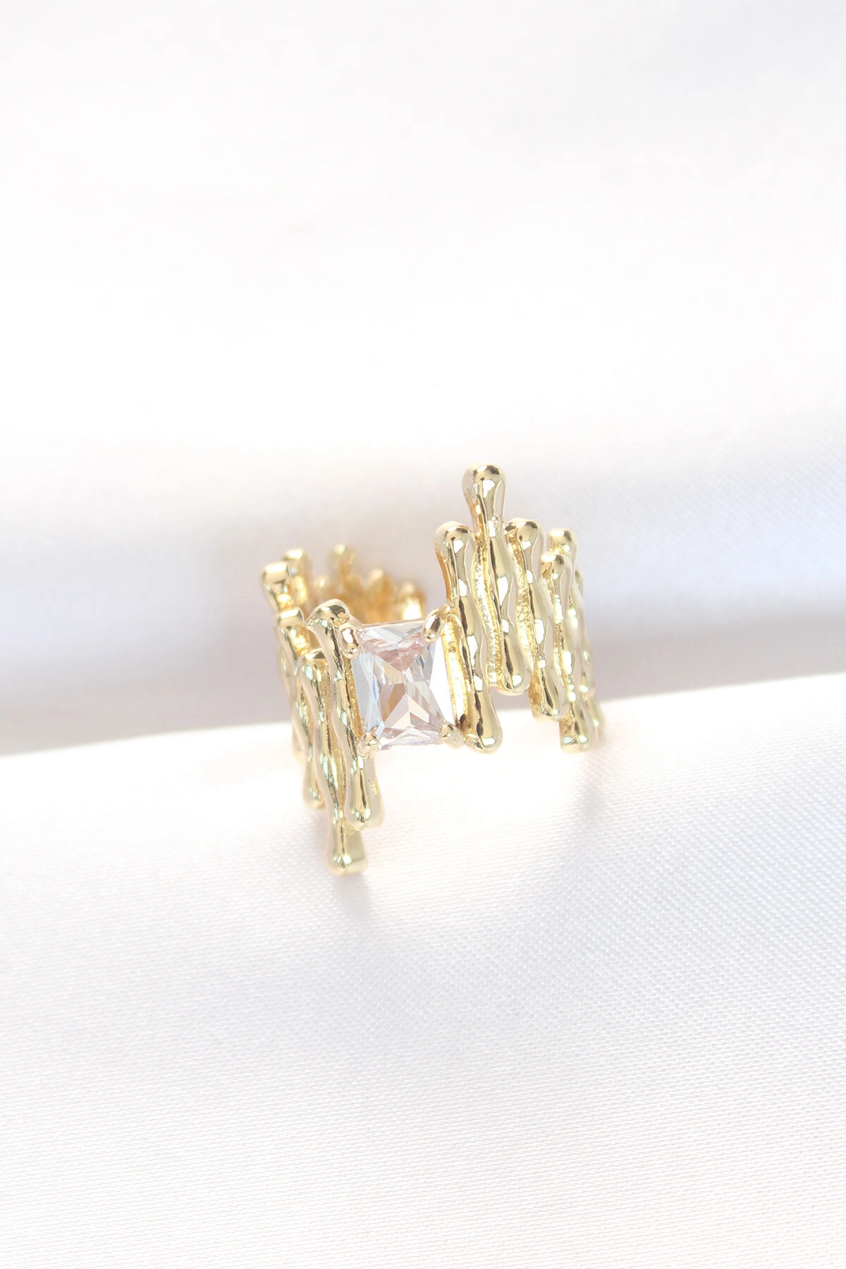 Gold Renk Tırtıklı Kalın Baget Taş Tasarım Ayarlanabilir Yüzük-0