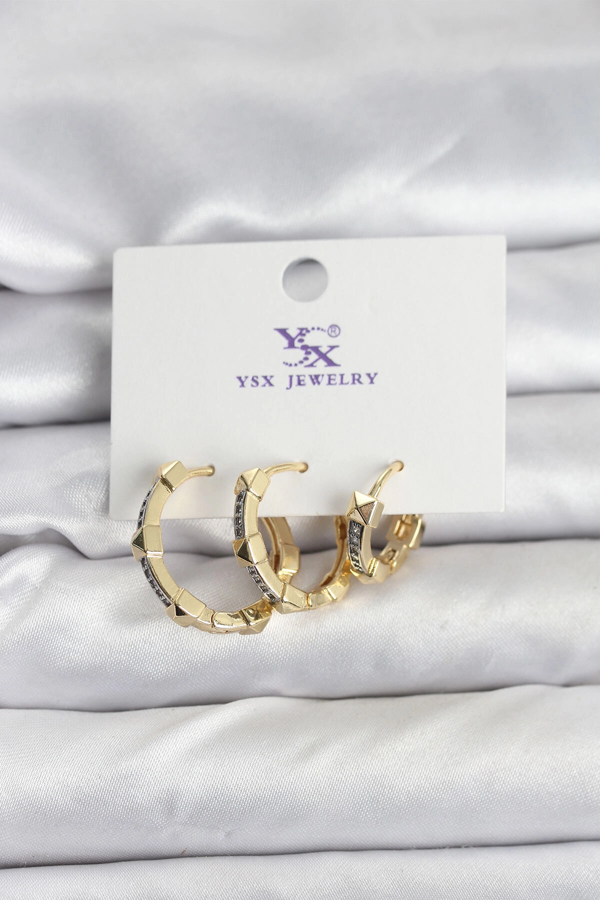 Gold Renk Zirkon Taşlı Kadın Küpe-0