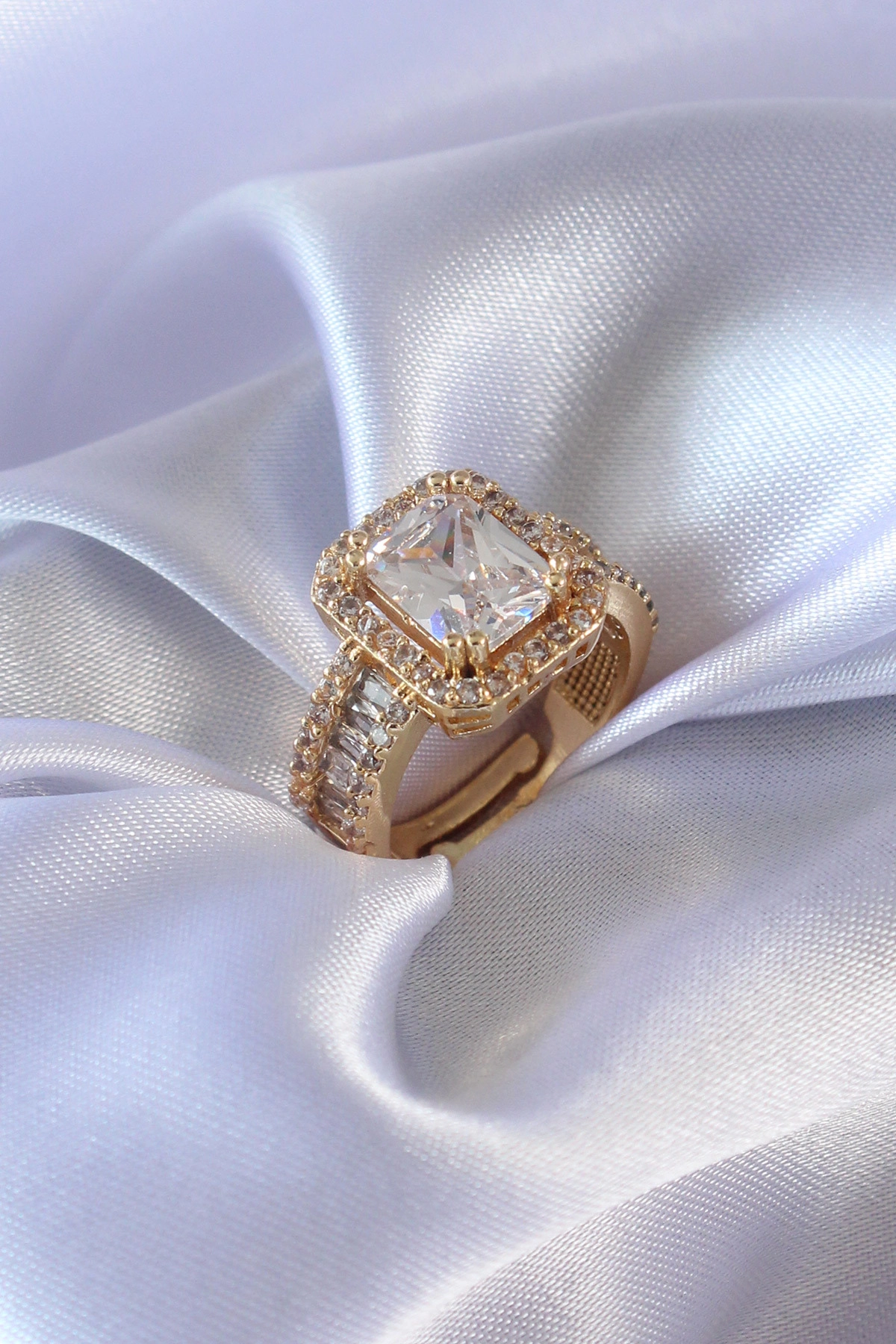 Gold Renk Zirkon Taşlı Kadın Yüzük-0