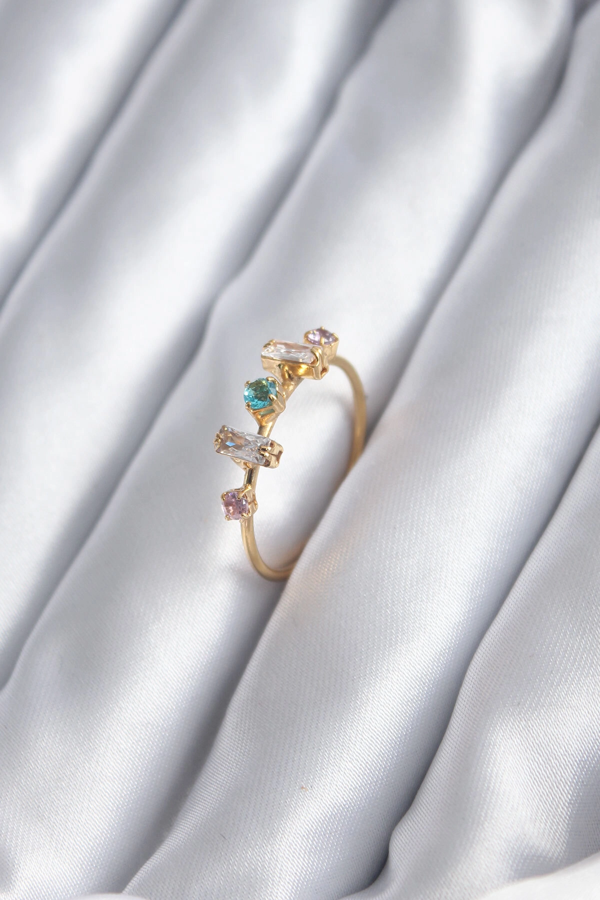 Gold Renk Zirkon Taşlı Renkli Zirkon Taşlı Kadın Yüzük-0