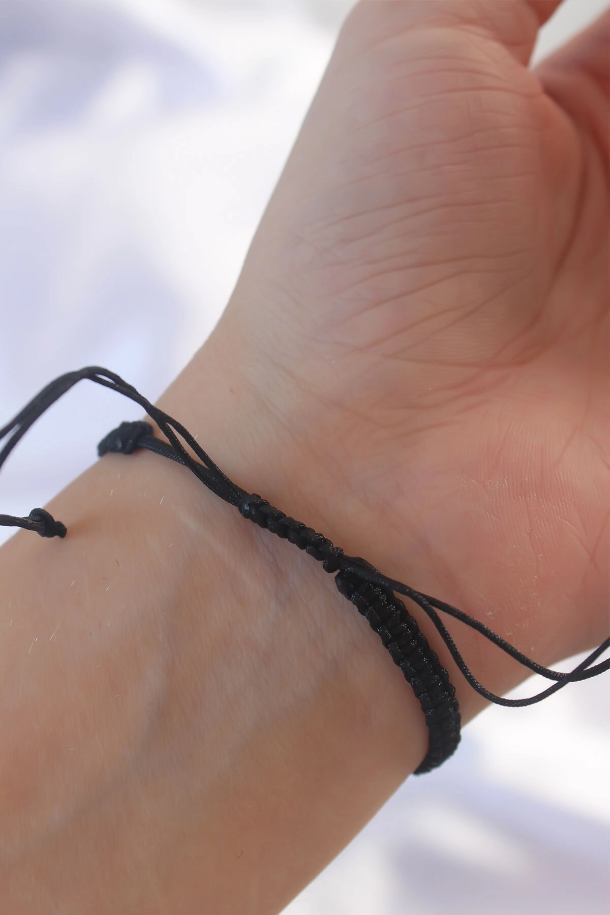 Gold Renk Zirkon Taşlı Taç Figür Makrome Bileklik-1