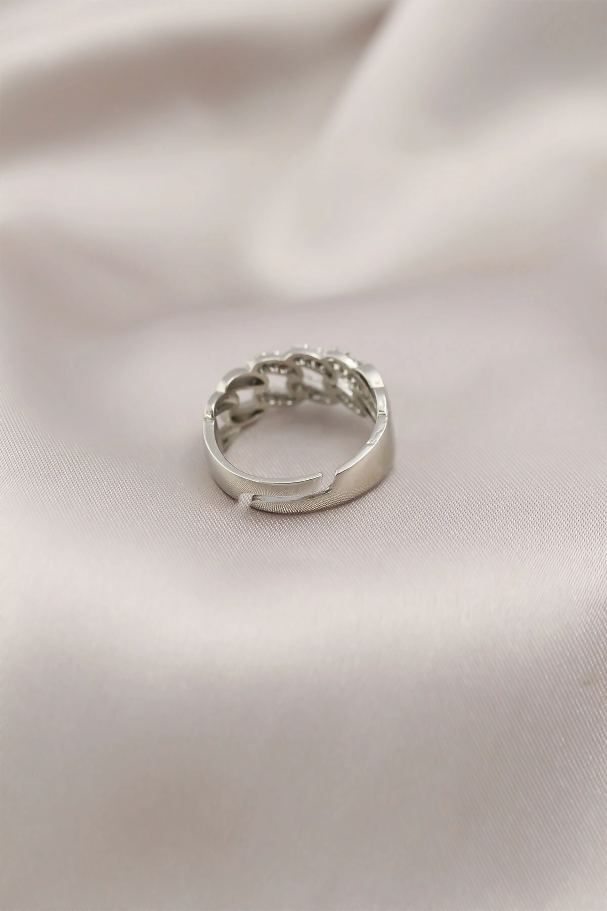 Gümüş Renk Metal Zincir Model Taşlı Kadın Yüzük-1